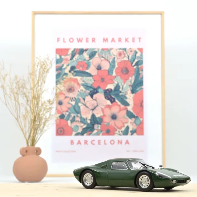norev-porsche-904-gts-1964-modellino-auto-1-18-verde-200pz image 1