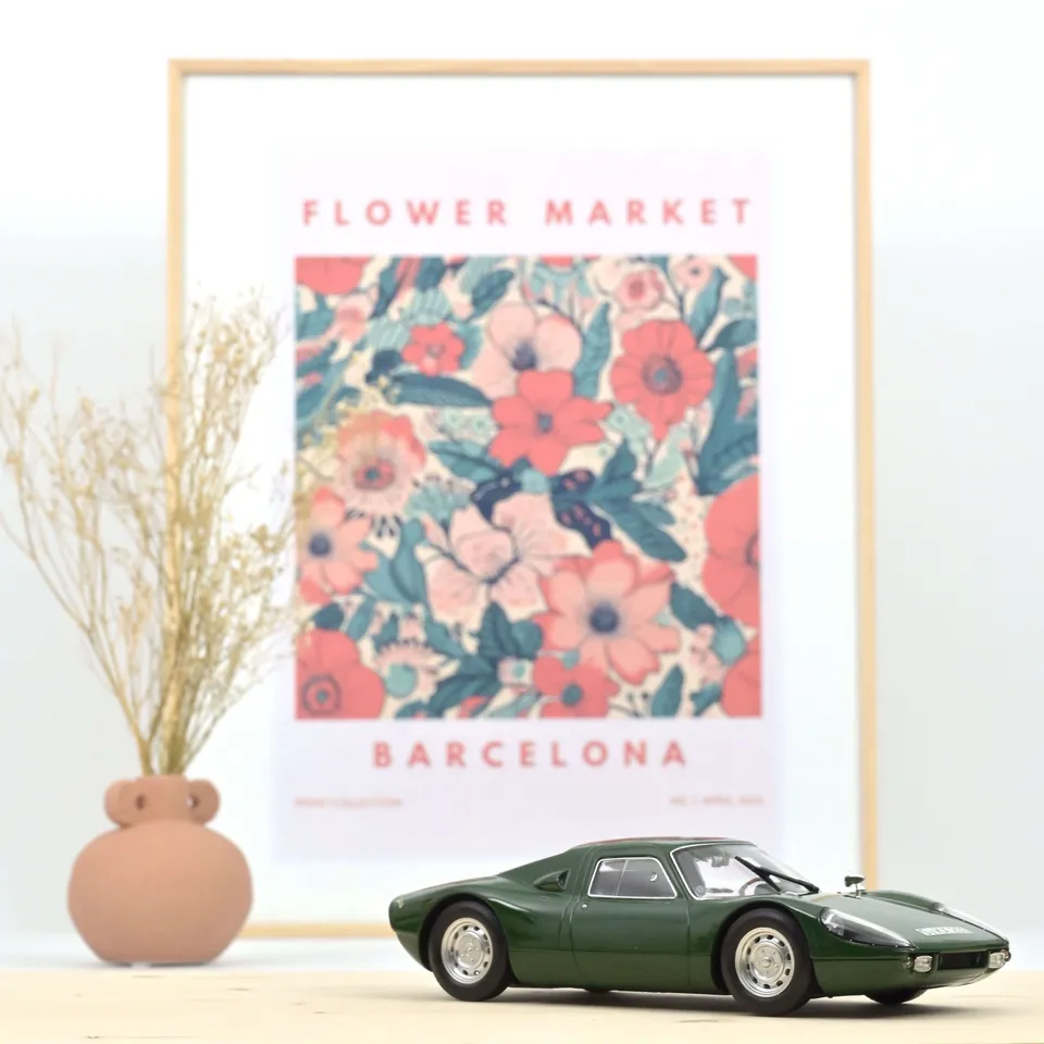 norev-porsche-904-gts-1964-modellino-auto-1-18-verde-200pz image 1
