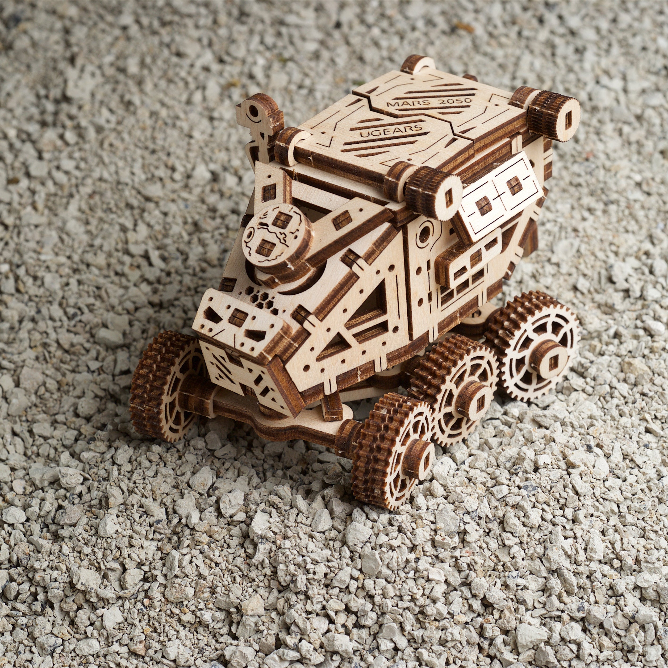 ugears-mars-buggy-mini-rover-spaziale-meccanico-in-legno image 7