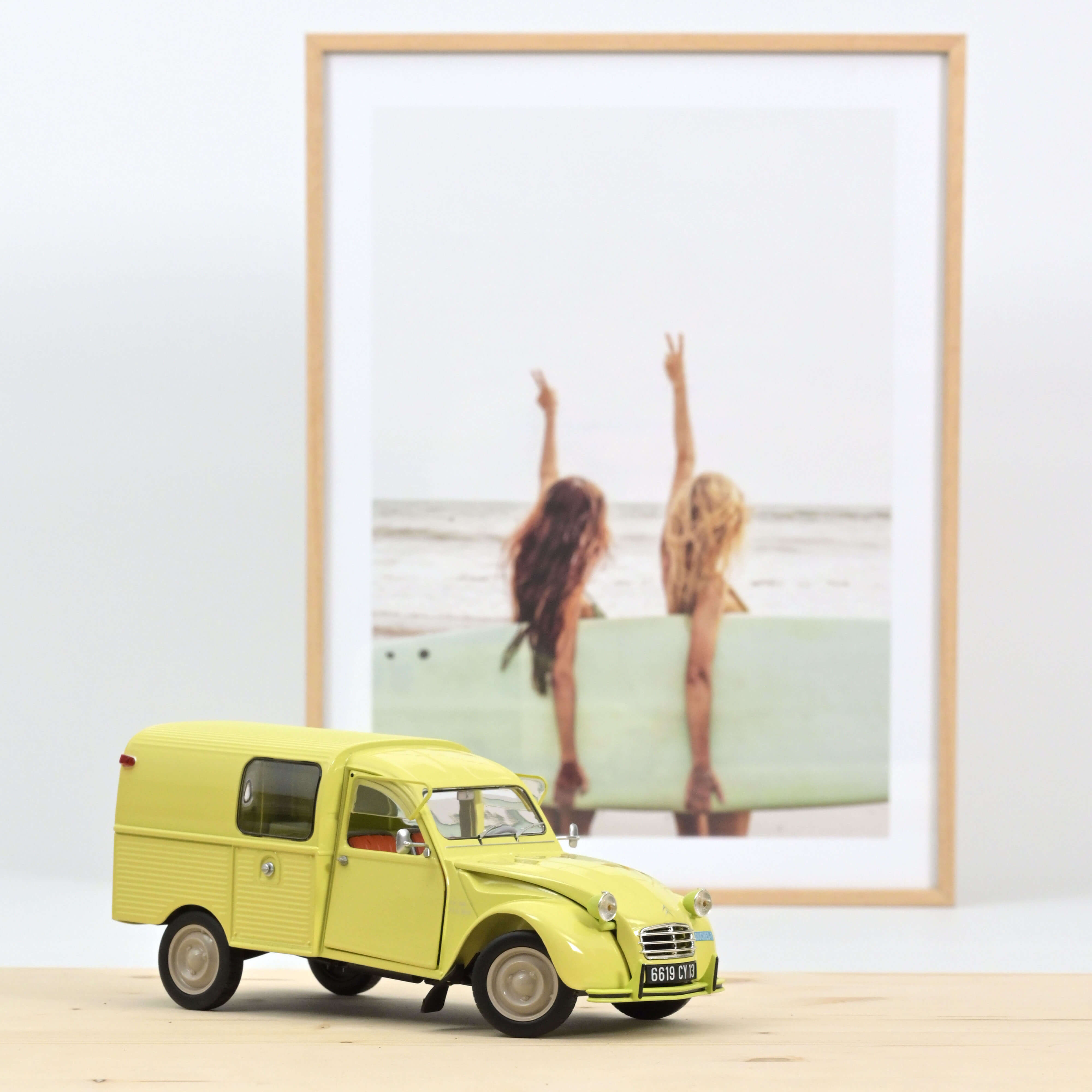 norev-citro-n-2cv-fourgonnette-ak350-1966-modellino-1-18-jaune-pastis image 1