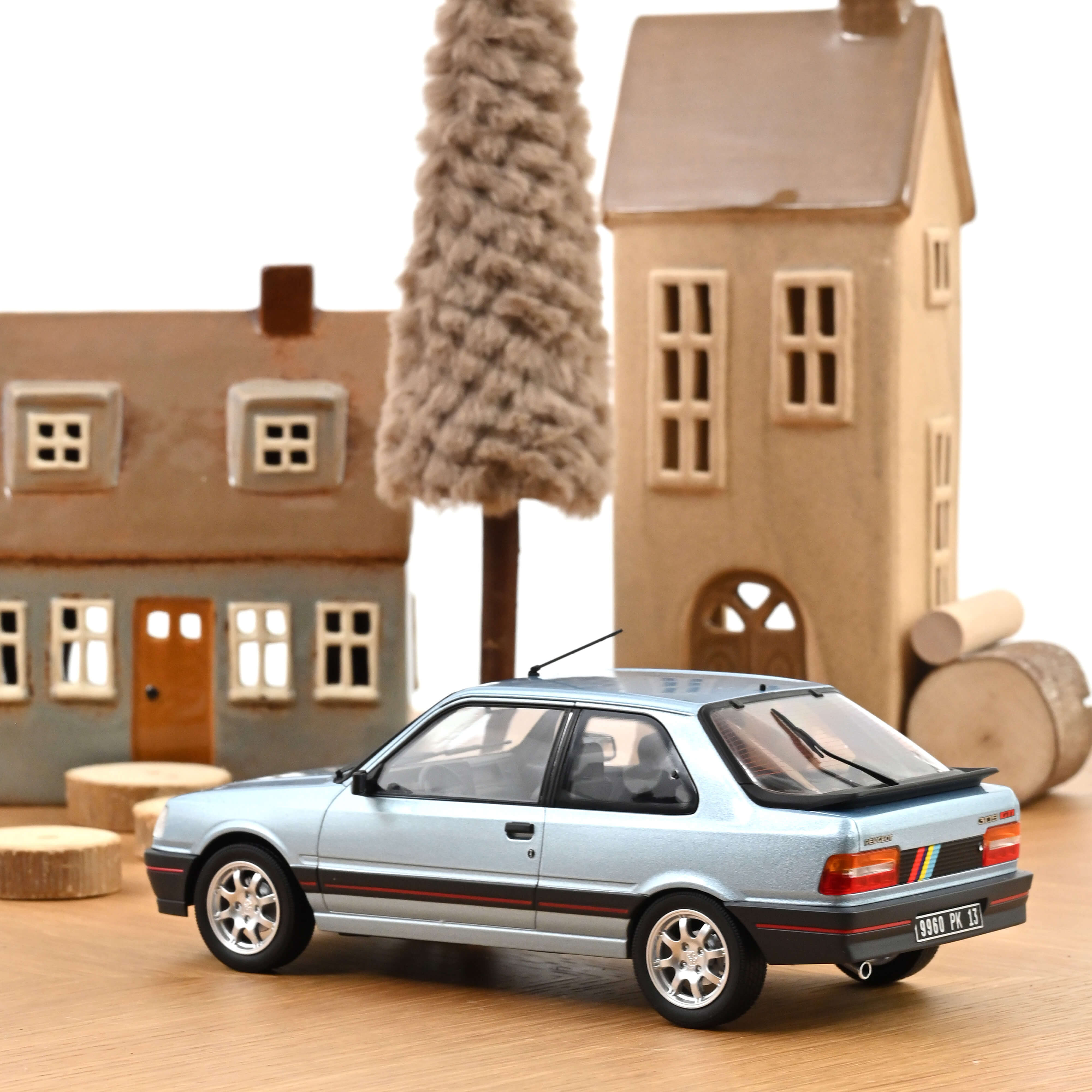 norev-peugeot-309-gti-1988-1-18-modellino-blu-topazio-edizione-300-pz image 2