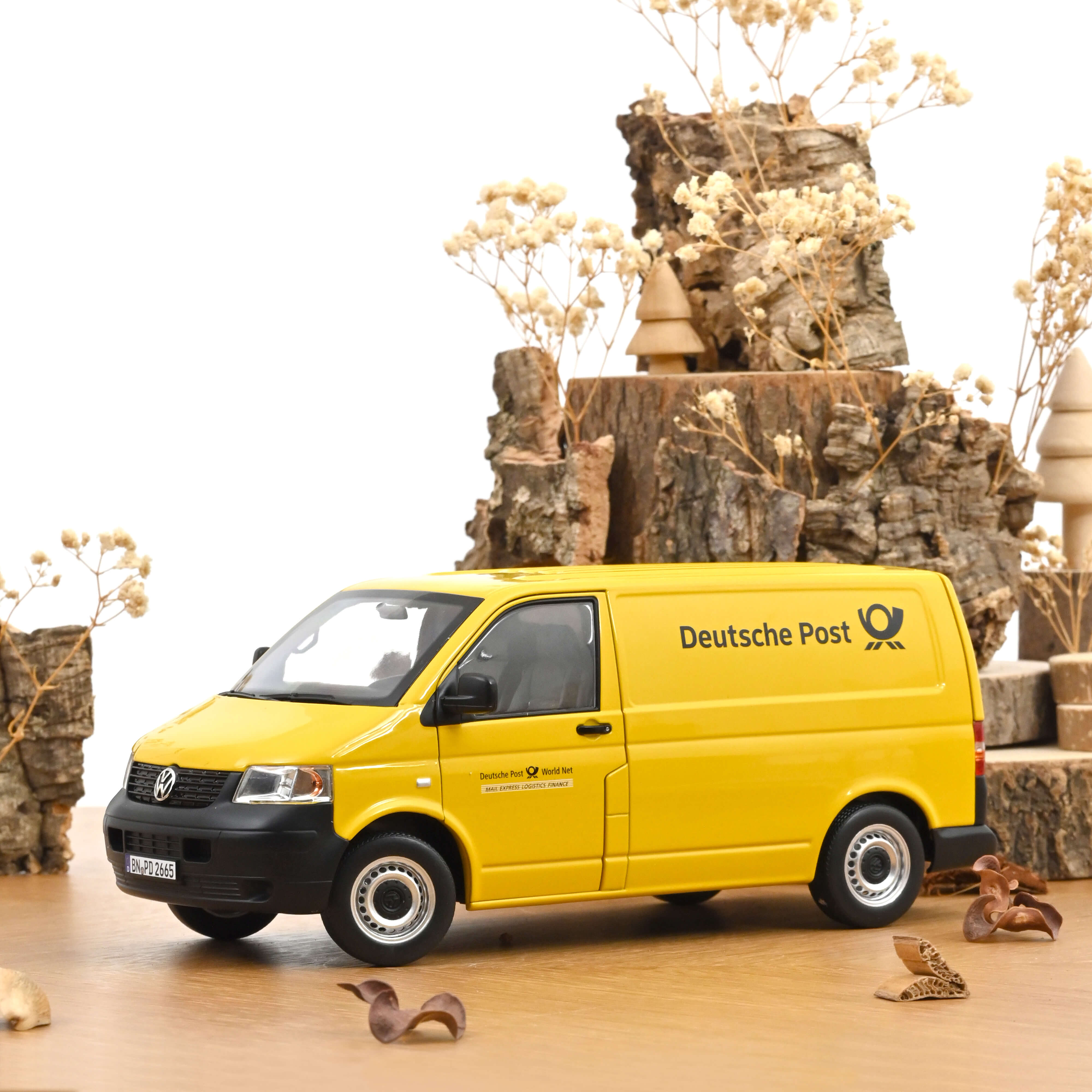 norev-vw-transporter-t5-2003-poste-tedesche-giallo-1-18 image 3