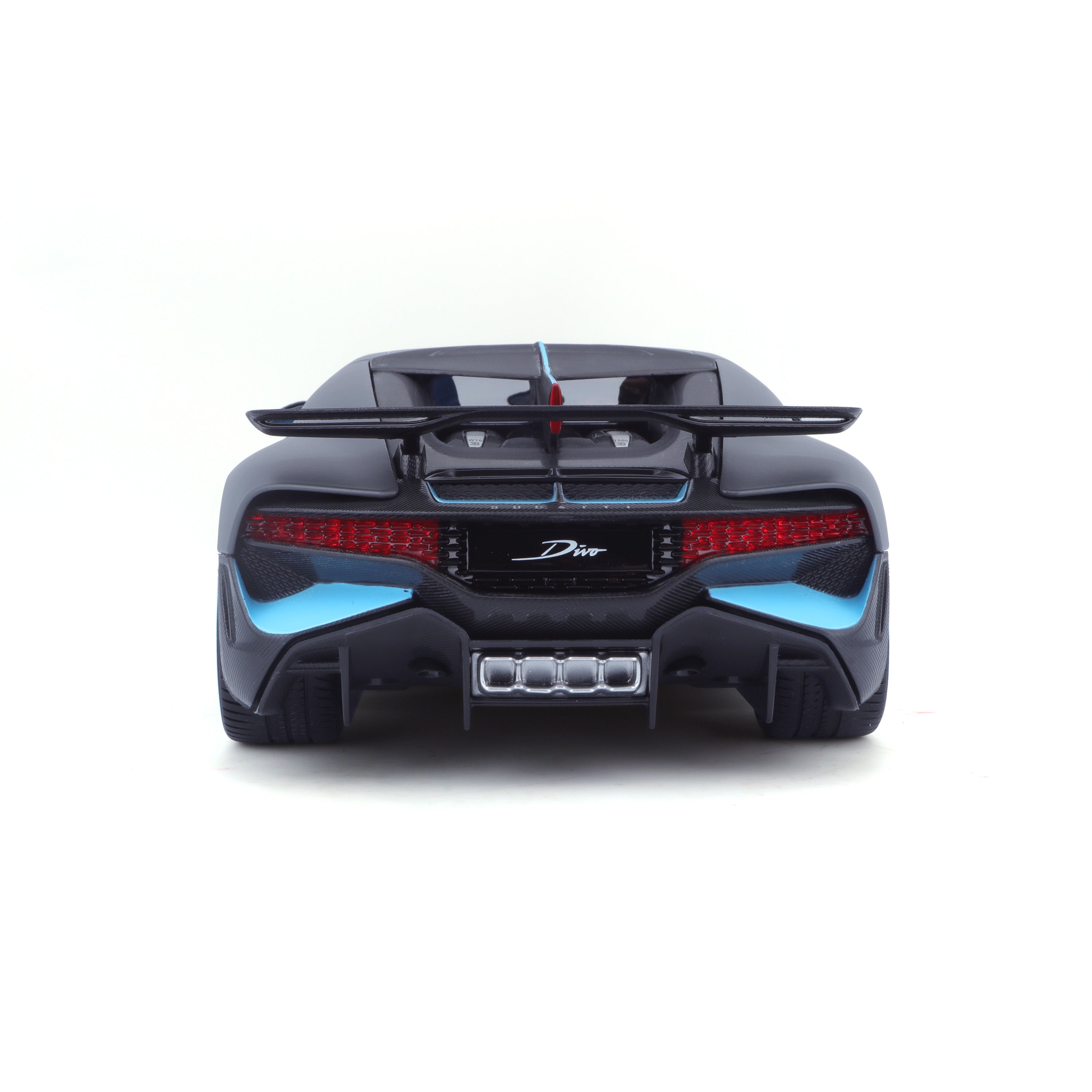 bburago-bugatti-divo-1-18-grigio-scuro-opaco image 4