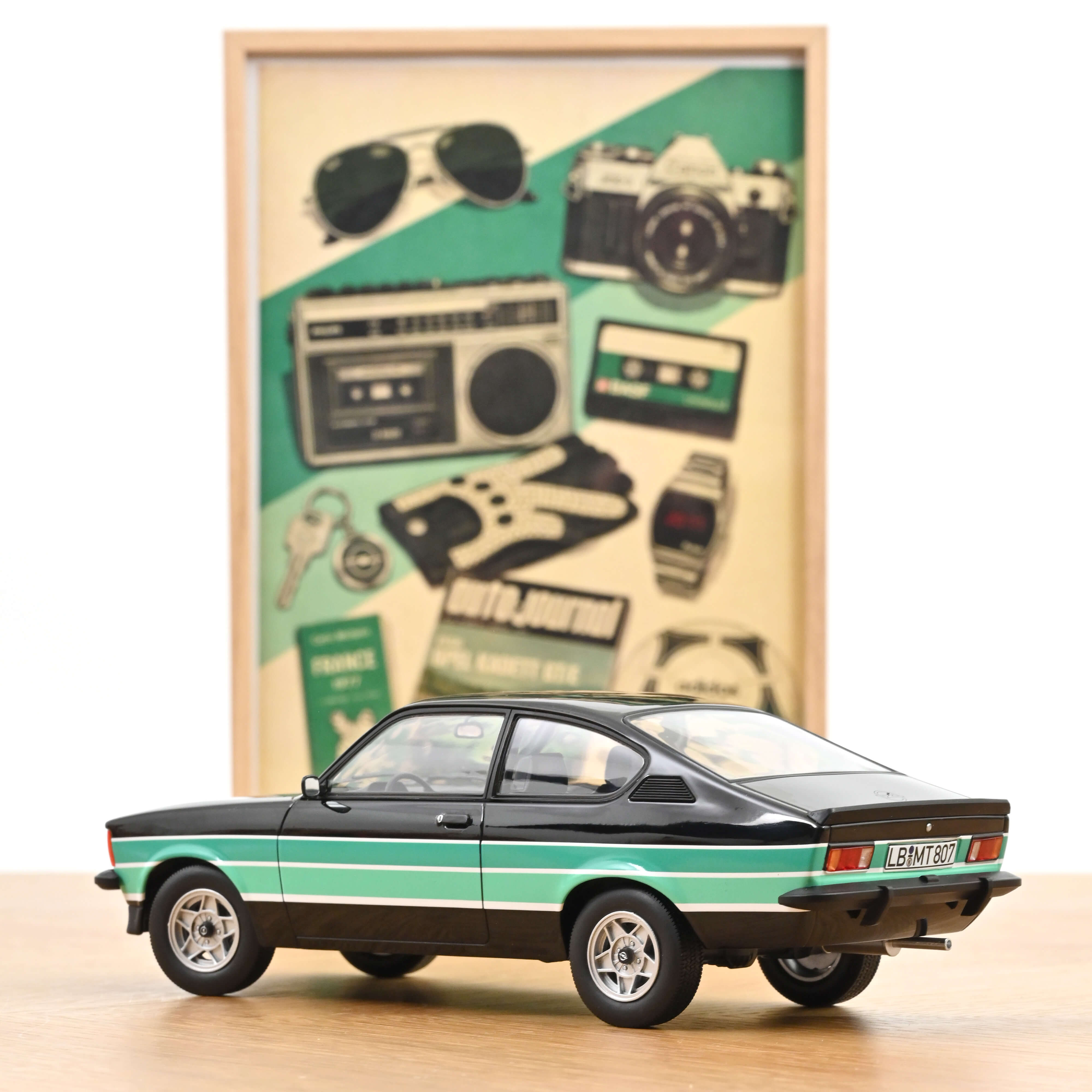 norev-opel-kadett-gt-e-1977-noir-1-18-edizione-limitata-200-pz-modellino-auto-d- image 2