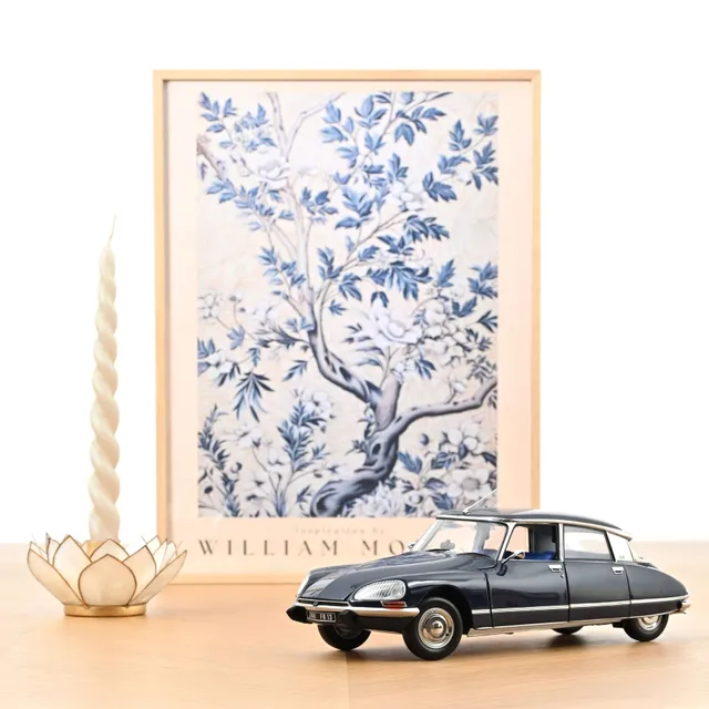 norev-citro-n-ds-23-pallas-1974-1-18-modellino-auto-blu-orient image 1