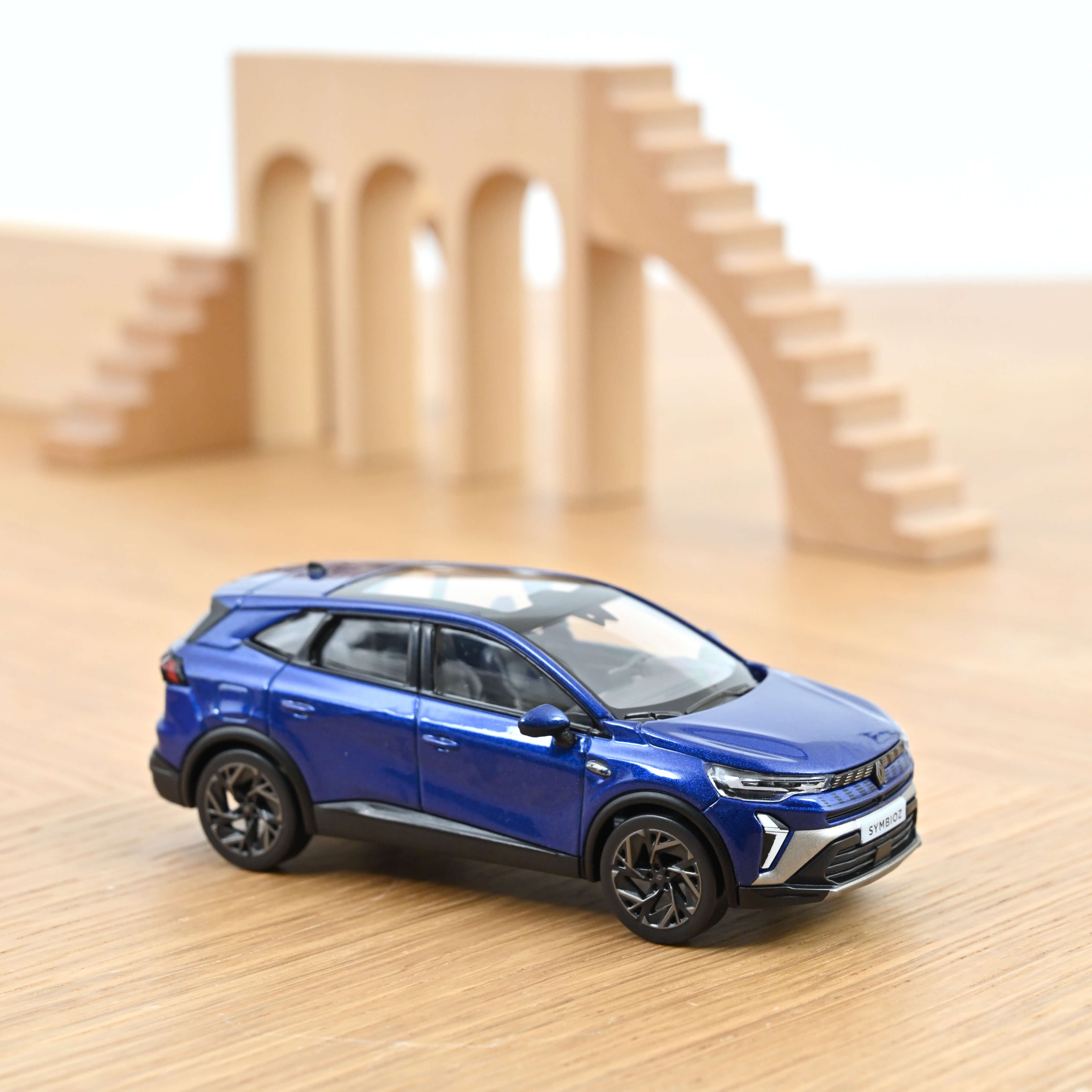 norev-renault-symbioz-esprit-alpine-2024-modellino-auto-1-43-blu-iron image 1
