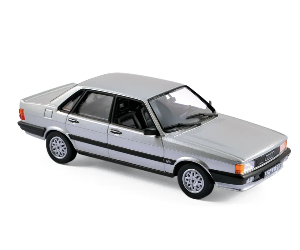 norev-audi-80-quattro-1982-modellino-auto-1-43-argento image 1