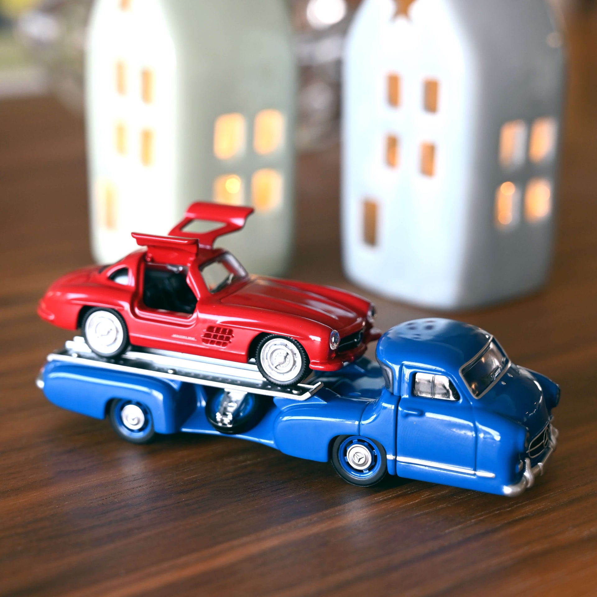 norev-mercedes-benz-renntransporter-sl-1955-set-modellini-1-64 image 1