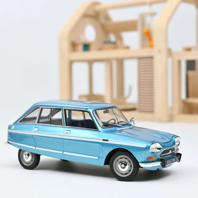 norev-citro-n-ami-super-1974-modellino-auto-1-18-blu-delta-metallizzato image 1