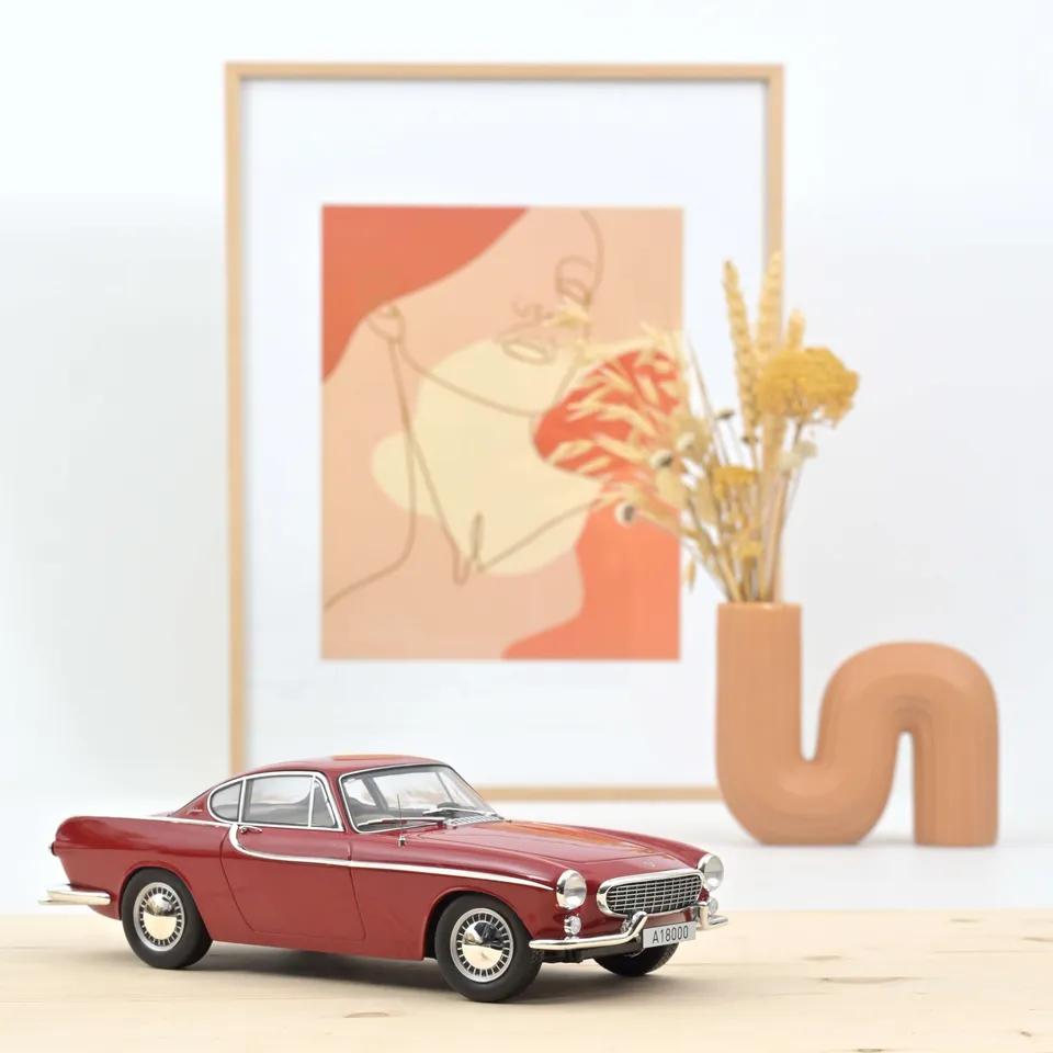 norev-volvo-p1800-1961-rouge-coup-modellino-auto-1-18 image 1