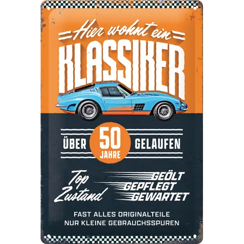 nostalgic-art-hier-wohnt-ein-klassiker-50-targa-in-metallo-20x30-cm-3 image 1