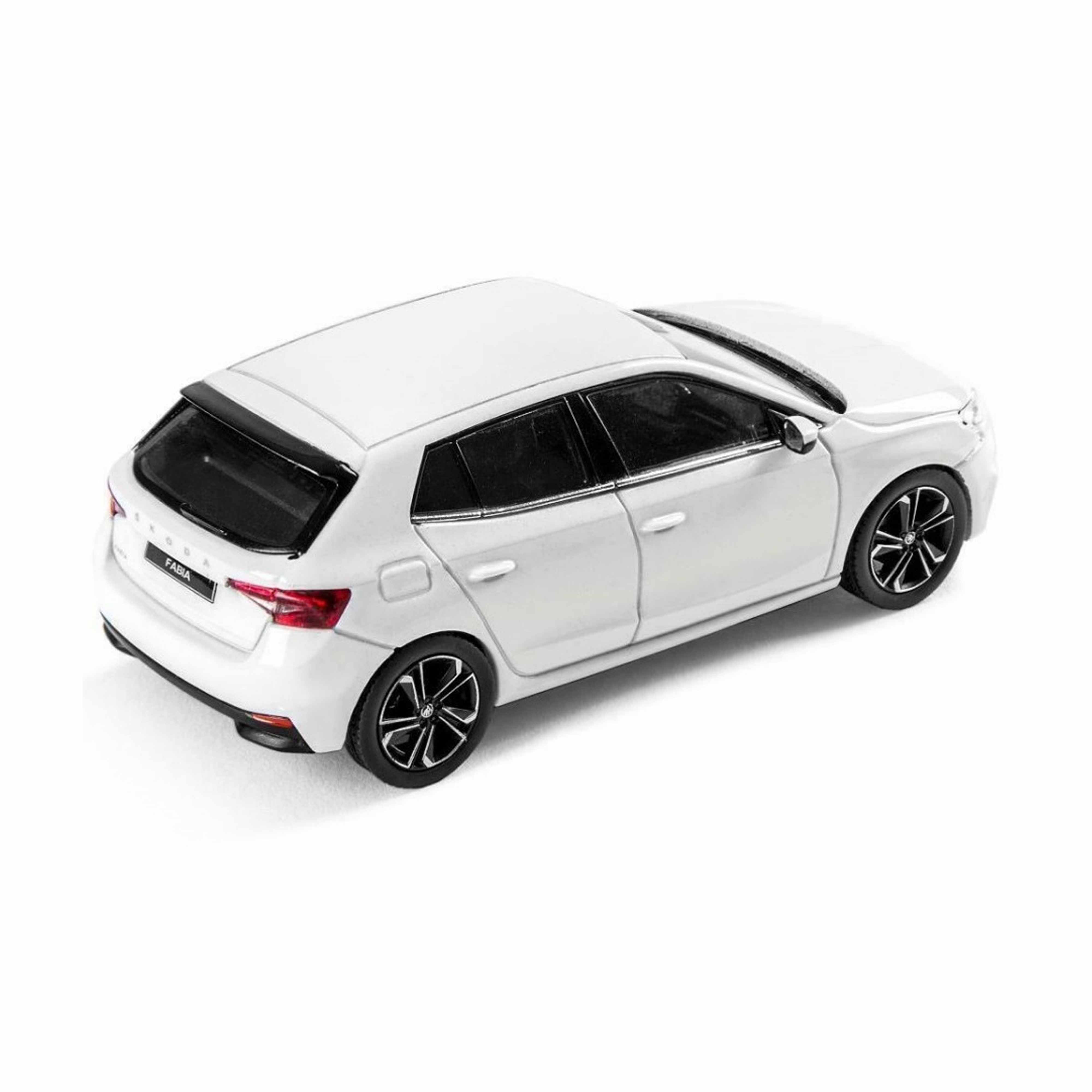 norev-skoda-fabia-a07-1-43-bianco-luna-modellino-die-cast-da-collezione image 2