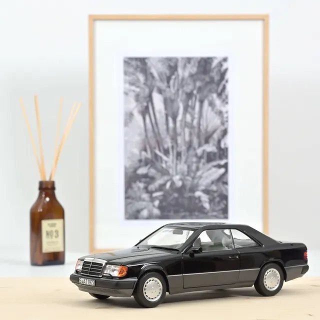 norev-mercedes-benz-300-ce-24-coup-1990-modellino-auto-1-18-nero-metallizzato image 1