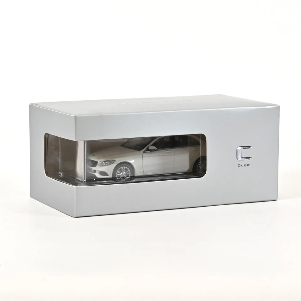 norev-mercedes-benz-c-klasse-2014-berlina-1-43 image 1