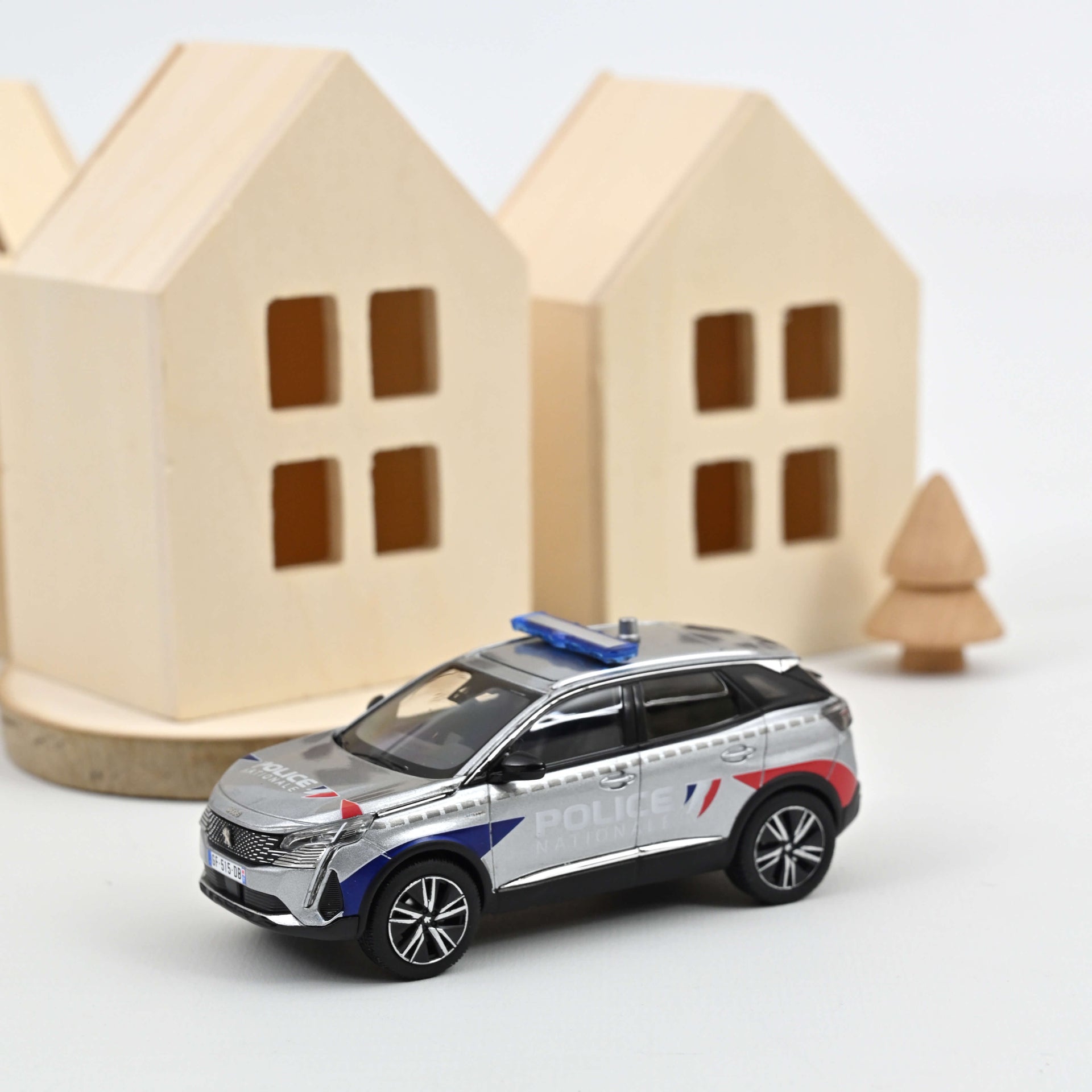 norev-peugeot-3008-2023-police-nationale-1-43-modellino-die-cast image 1