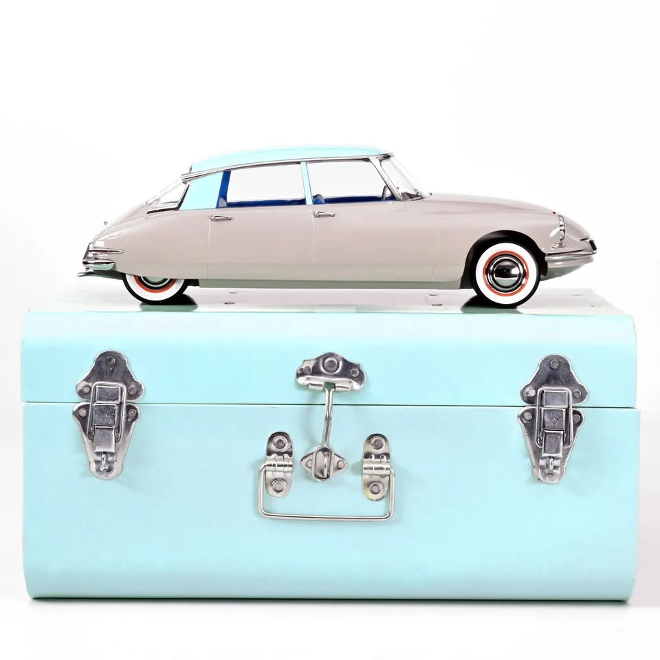 norev-citro-n-ds-19-1956-grigio-rosa-e-turchese-1-12-edizione-100-pezzi image 1