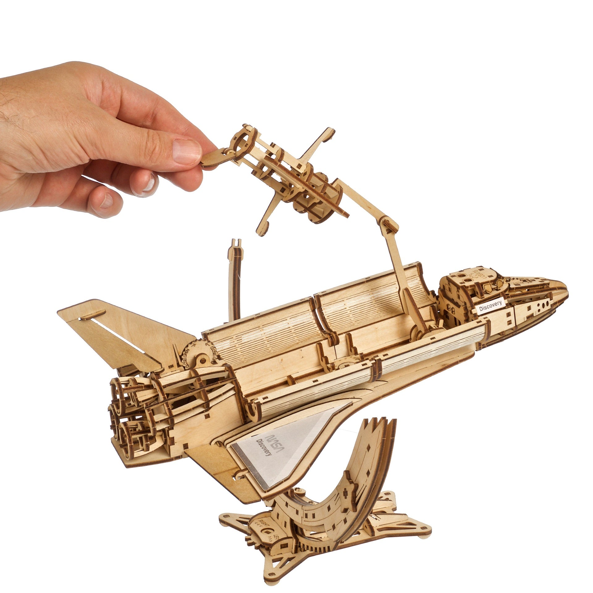 ugears-nasa-space-shuttle-discovery-modellino-meccanico-in-legno image 4