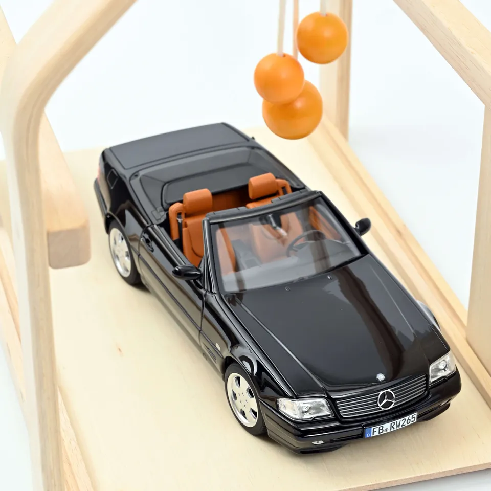 norev-mercedes-benz-sl-500-1999-noir-modellino-die-cast-1-18 image 1