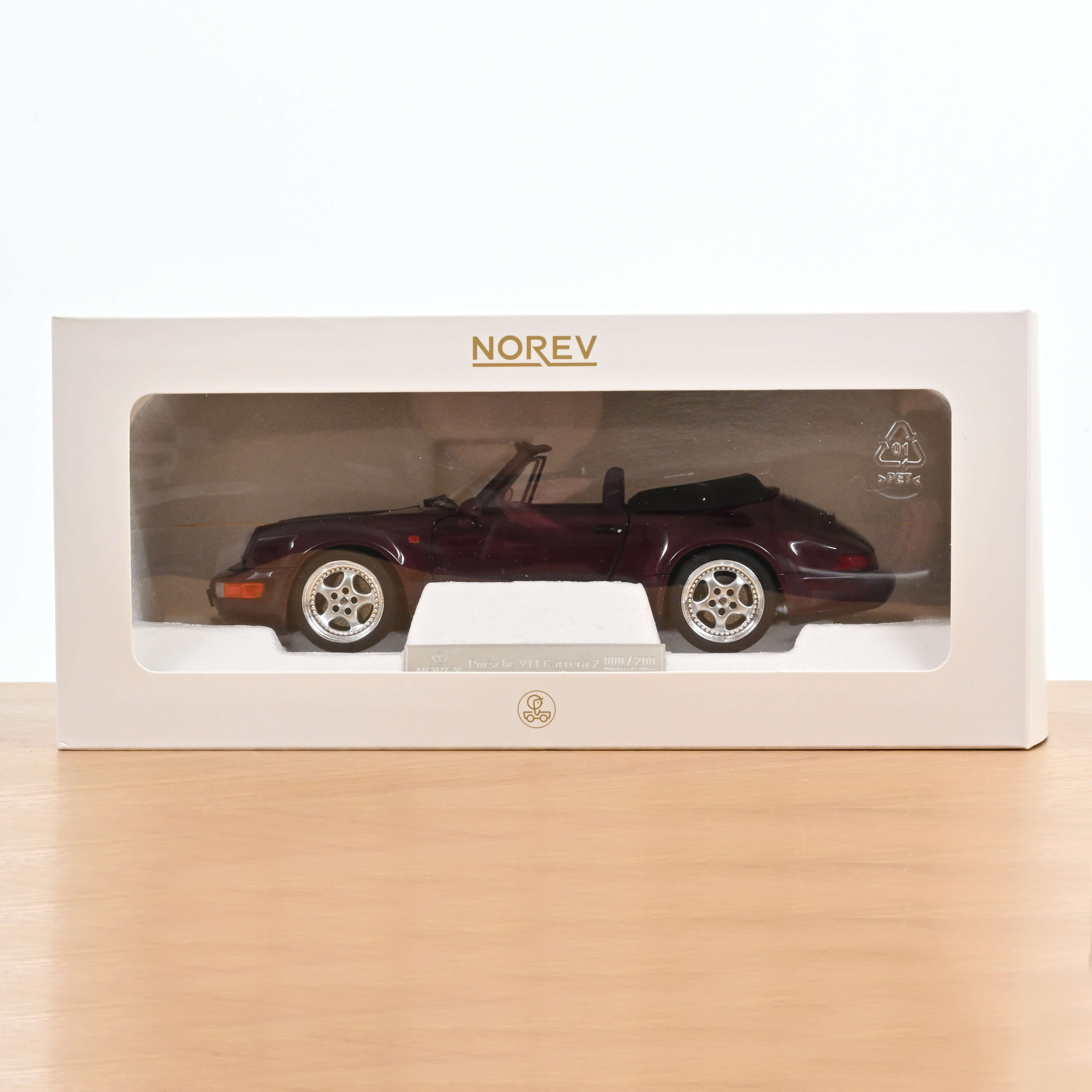 norev-porsche-911-turbo-look-cabriolet-1992-1-18-viola-ametista-metallizzato-200 image 7