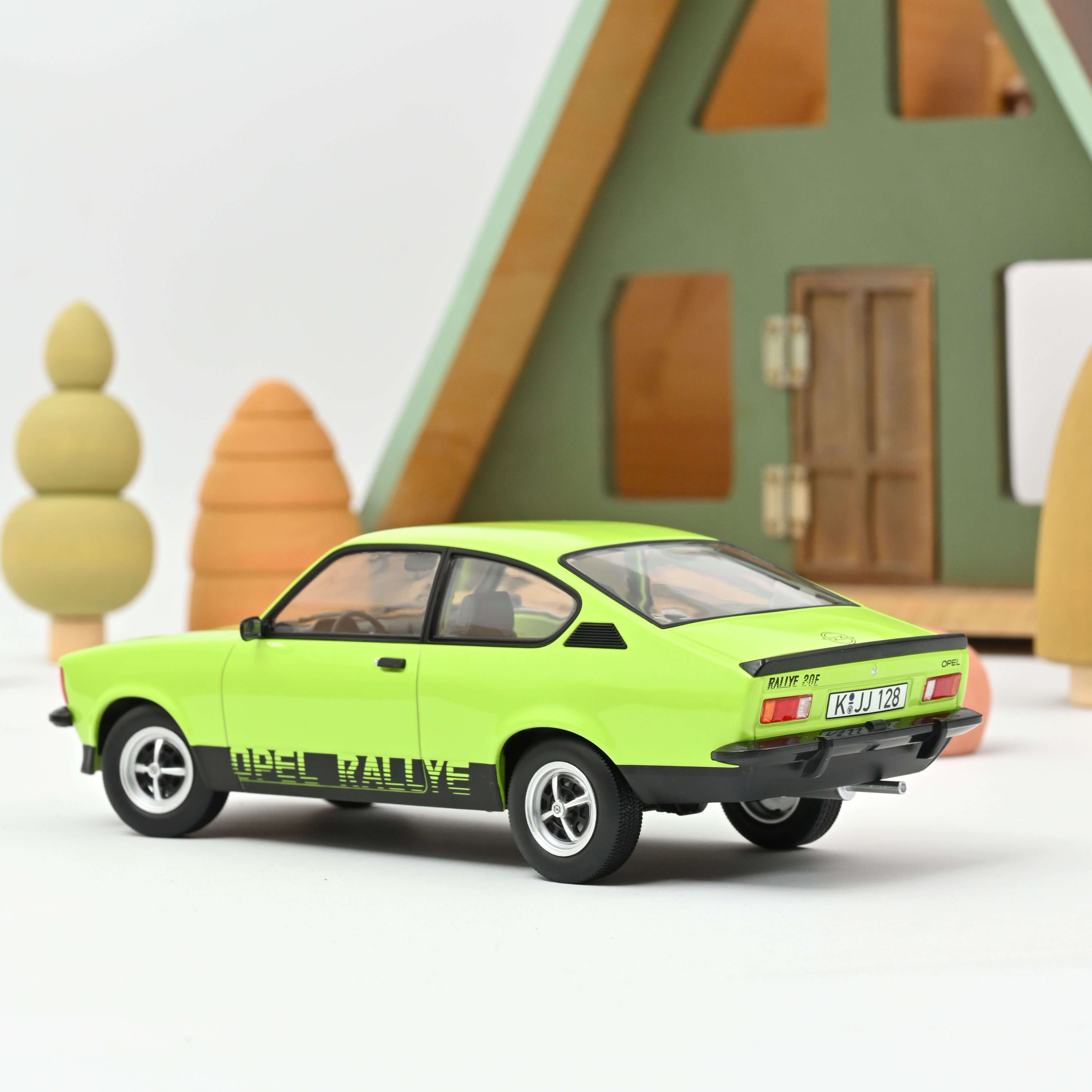 norev-opel-kadett-rallye-2-0-e-1977-modellino-auto-1-18-verde image 2