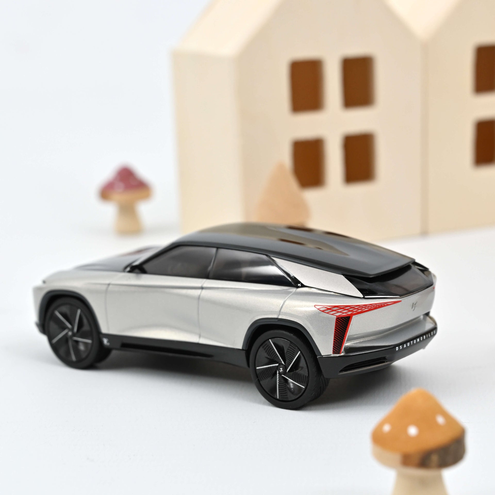 norev-ds-aero-sport-lounge-2020-concept-car-modellino-auto-1-43 image 1