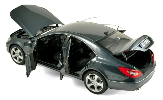 norev-mercedes-benz-cls-klasse-2010-modellino-1-18-grigio-metallizzato image 1