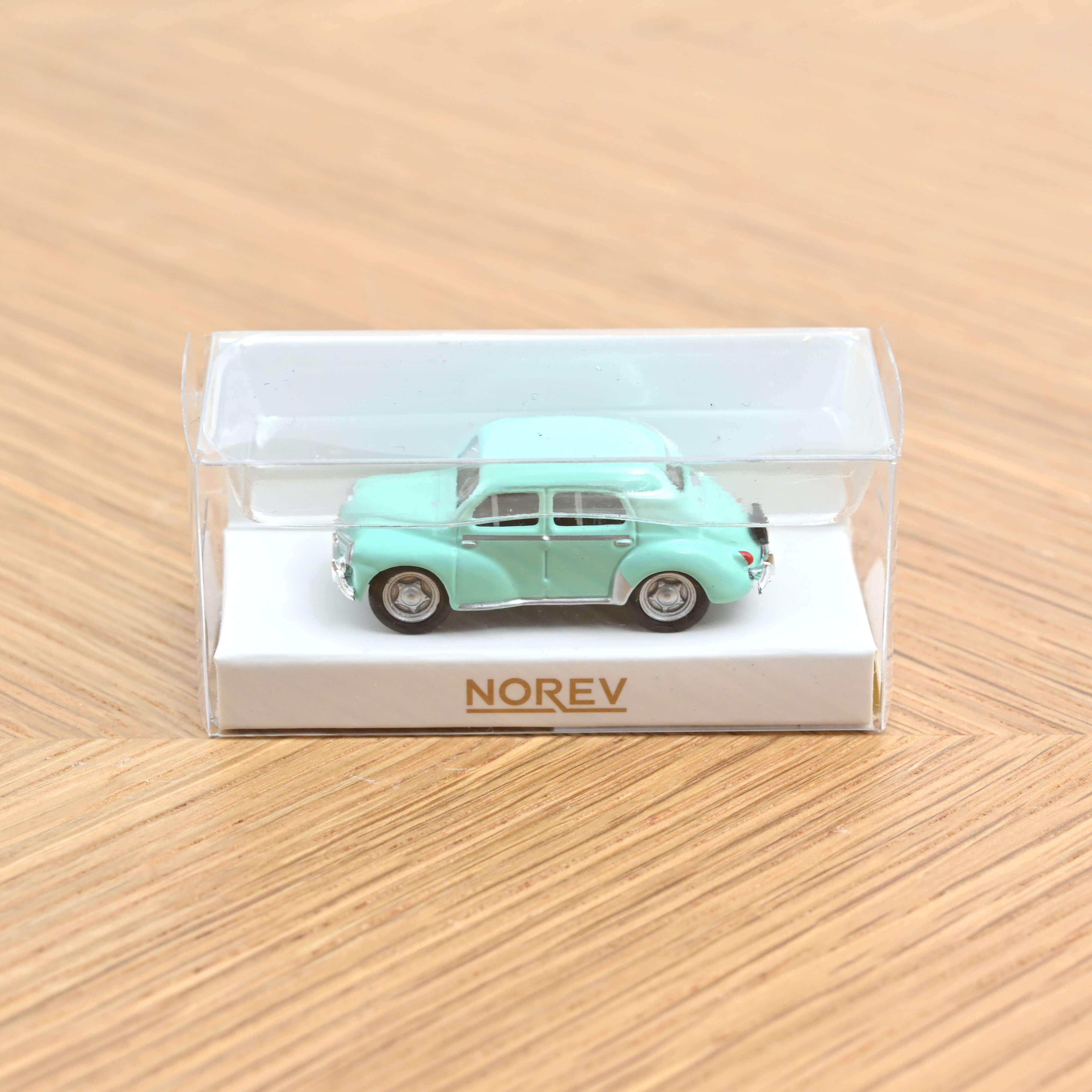 norev-renault-4cv-1955-modellino-auto-1-87-verde-acqua image 2