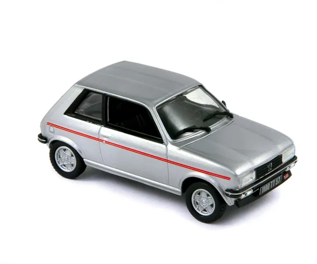 norev-peugeot-104-zs-1979-grigio-chiaro-metallizzato-1-43-modellino-vintage image 1
