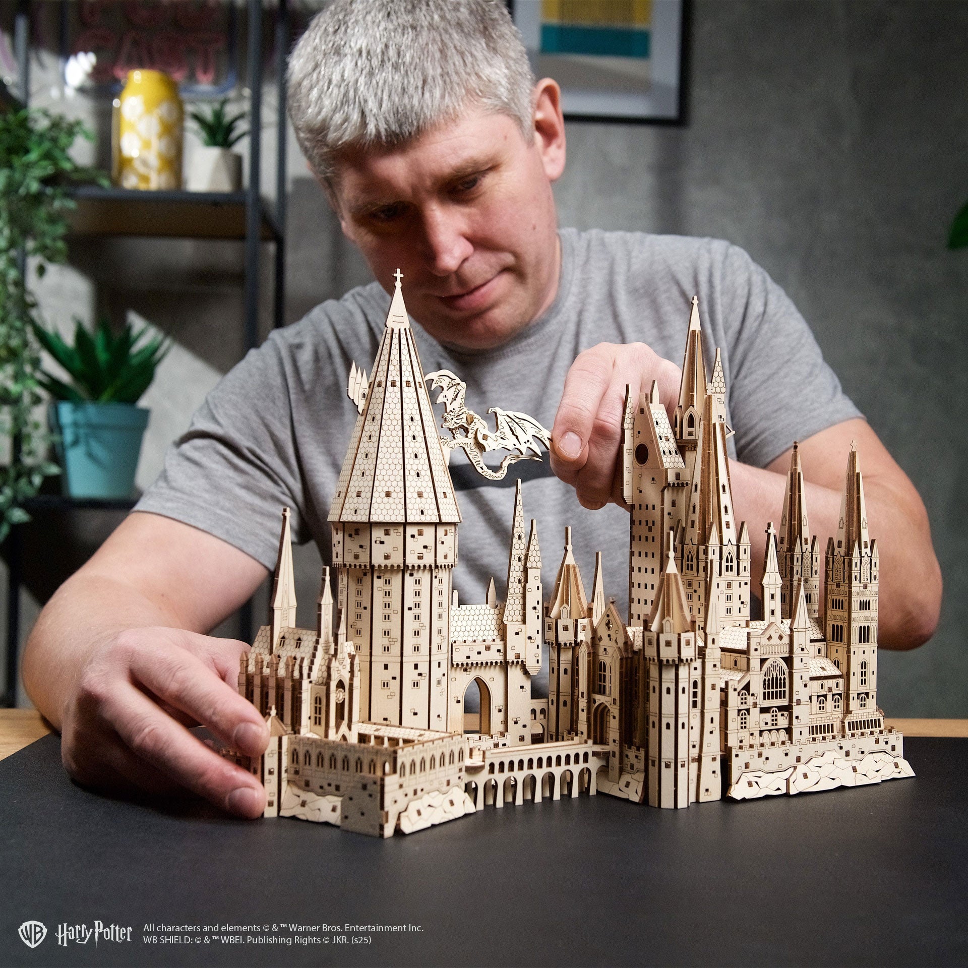 ugears-hogwarts-castle-modello-statico-in-legno-del-castello-di-harry-potter-con image 8
