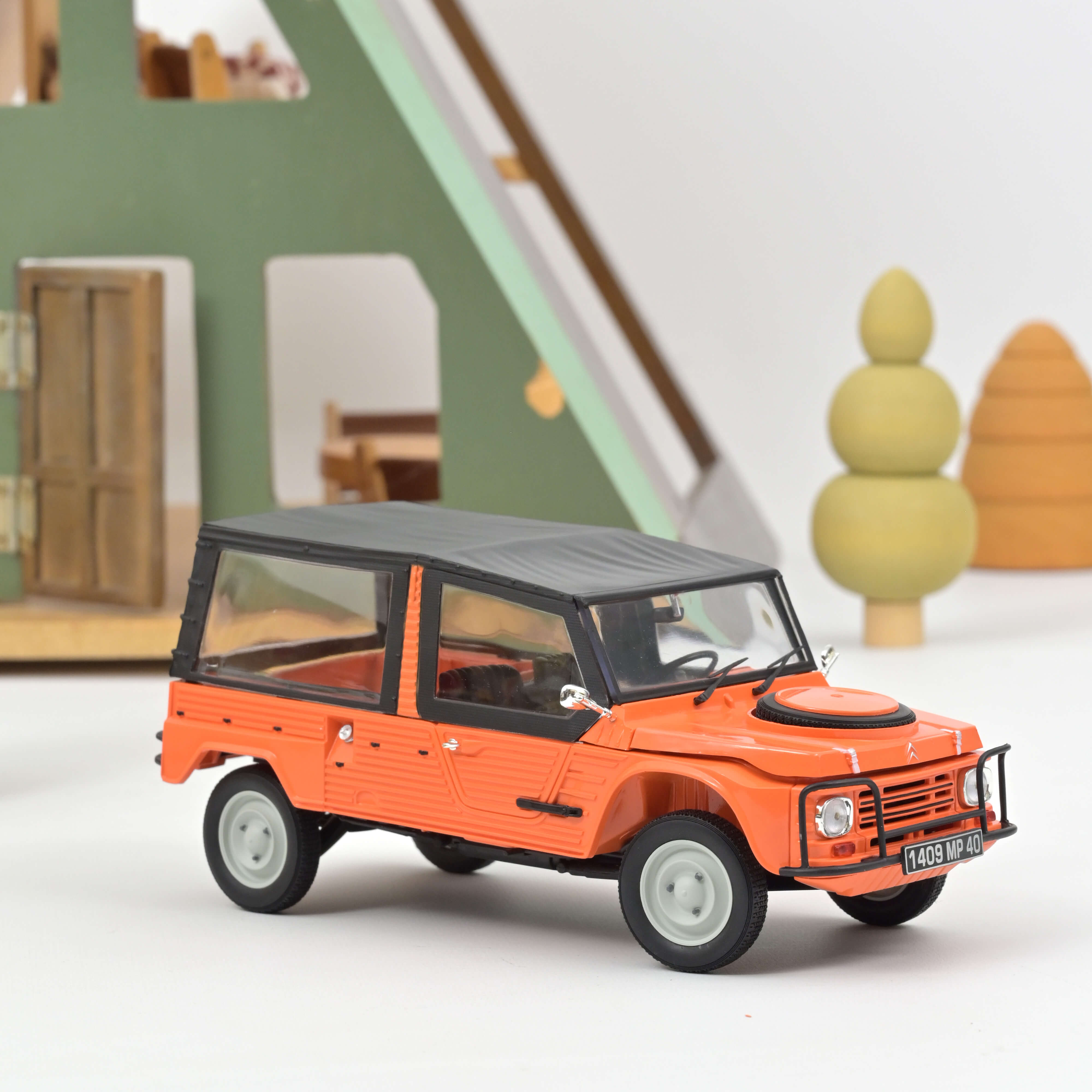 norev-citro-n-m-hari-4x4-1979-1-18-orange-kirghiz image 2