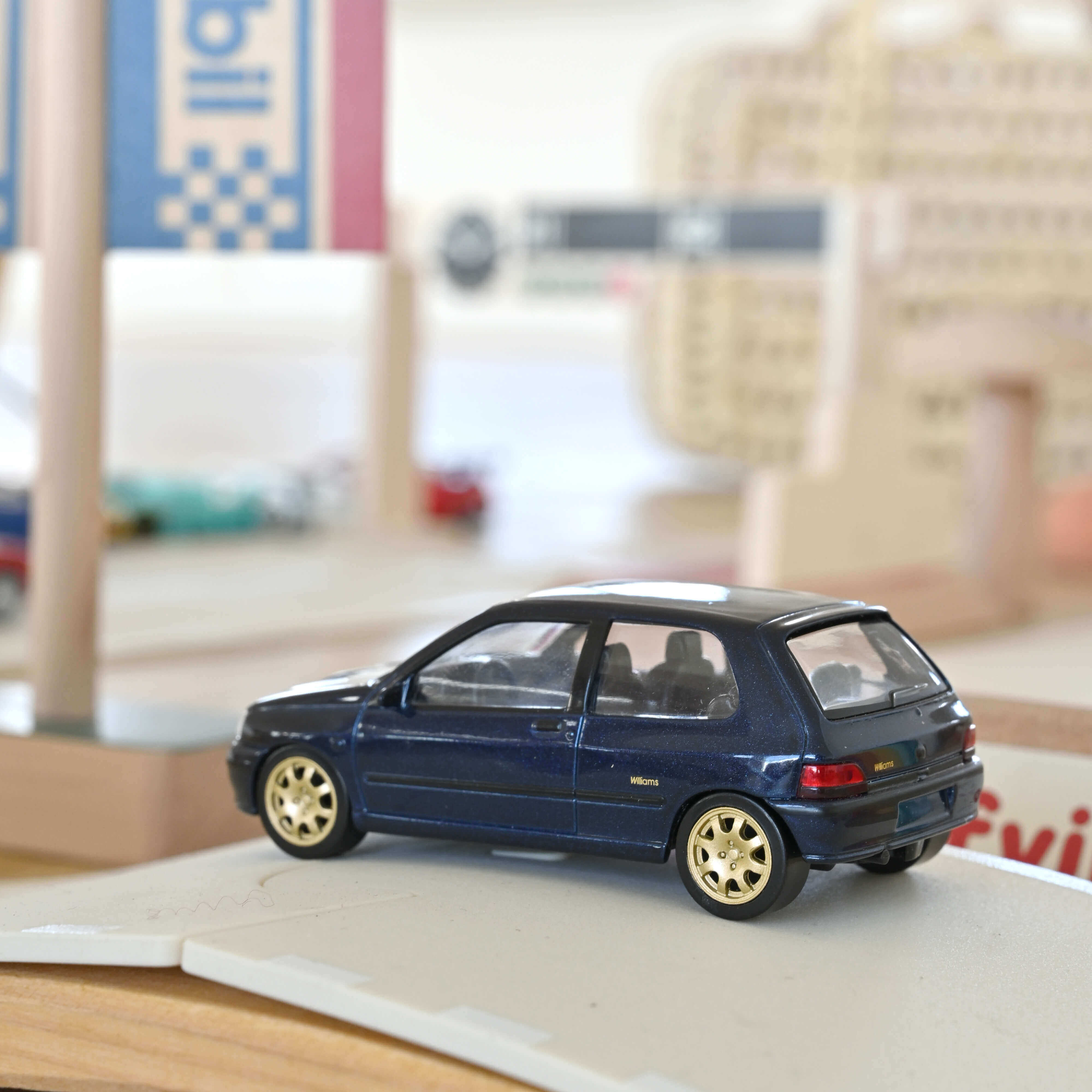 norev-renault-clio-williams-1993-jet-car-1-43 image 2