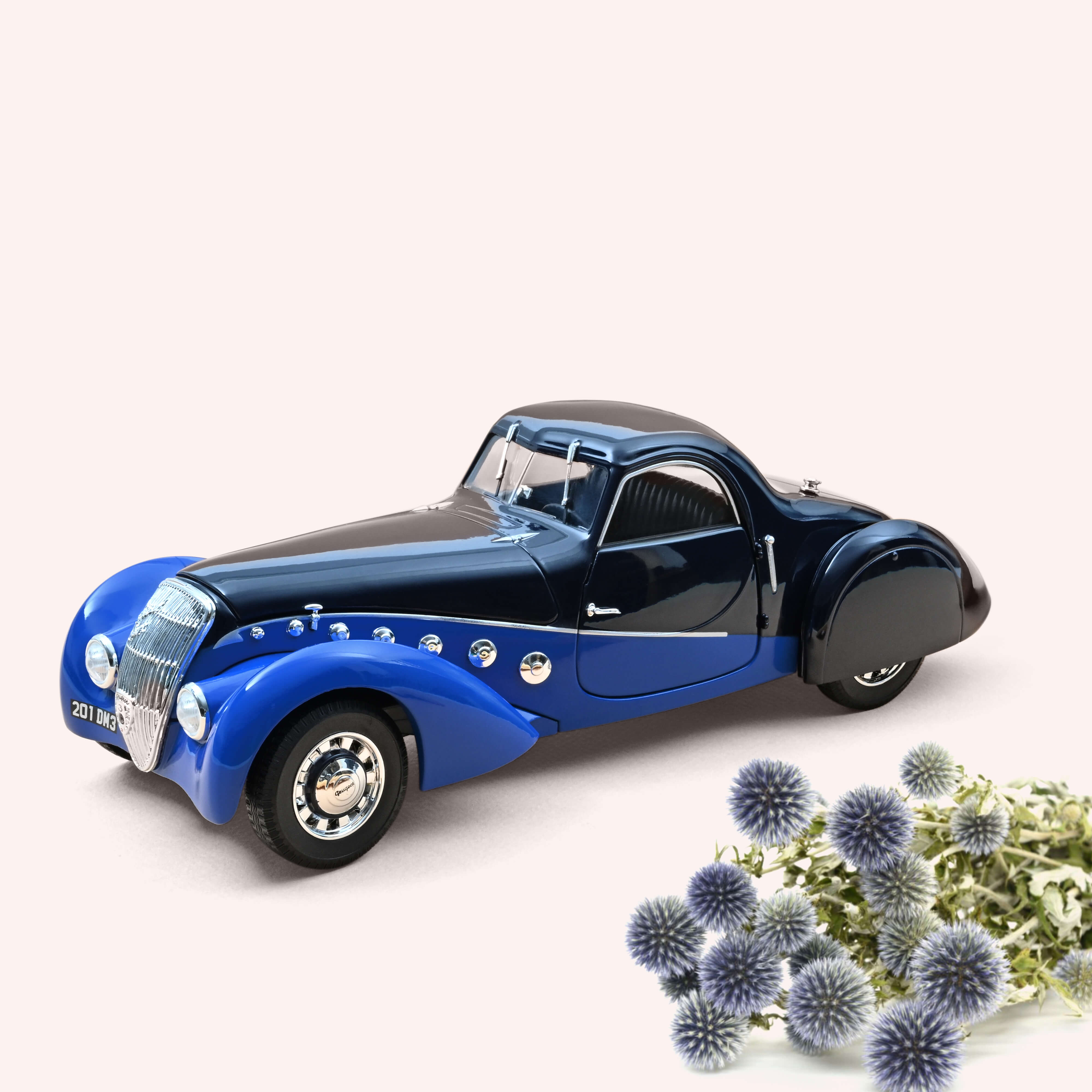 norev-peugeot-302-darl-mat-coup-1937-modellino-auto-1-18-blu-chiaro-e-blu-scuro image 3
