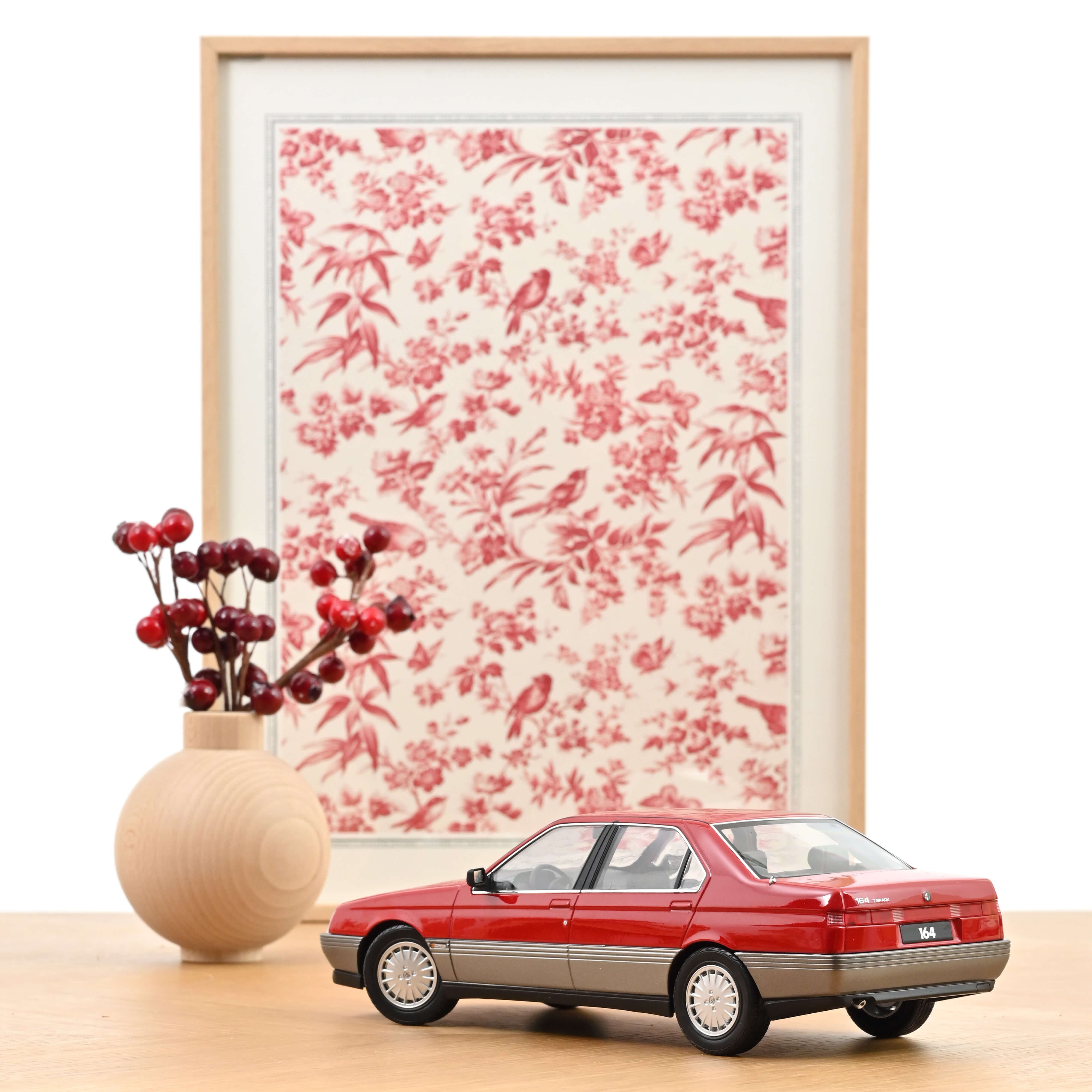 norev-alfa-romeo-164-1991-modellino-auto-1-18-rosso-alfa image 2