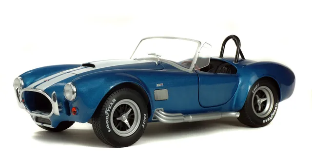 solido-shelby-cobra-427-s-c-1965-blu-metallizzato-auto-1-18 image 1