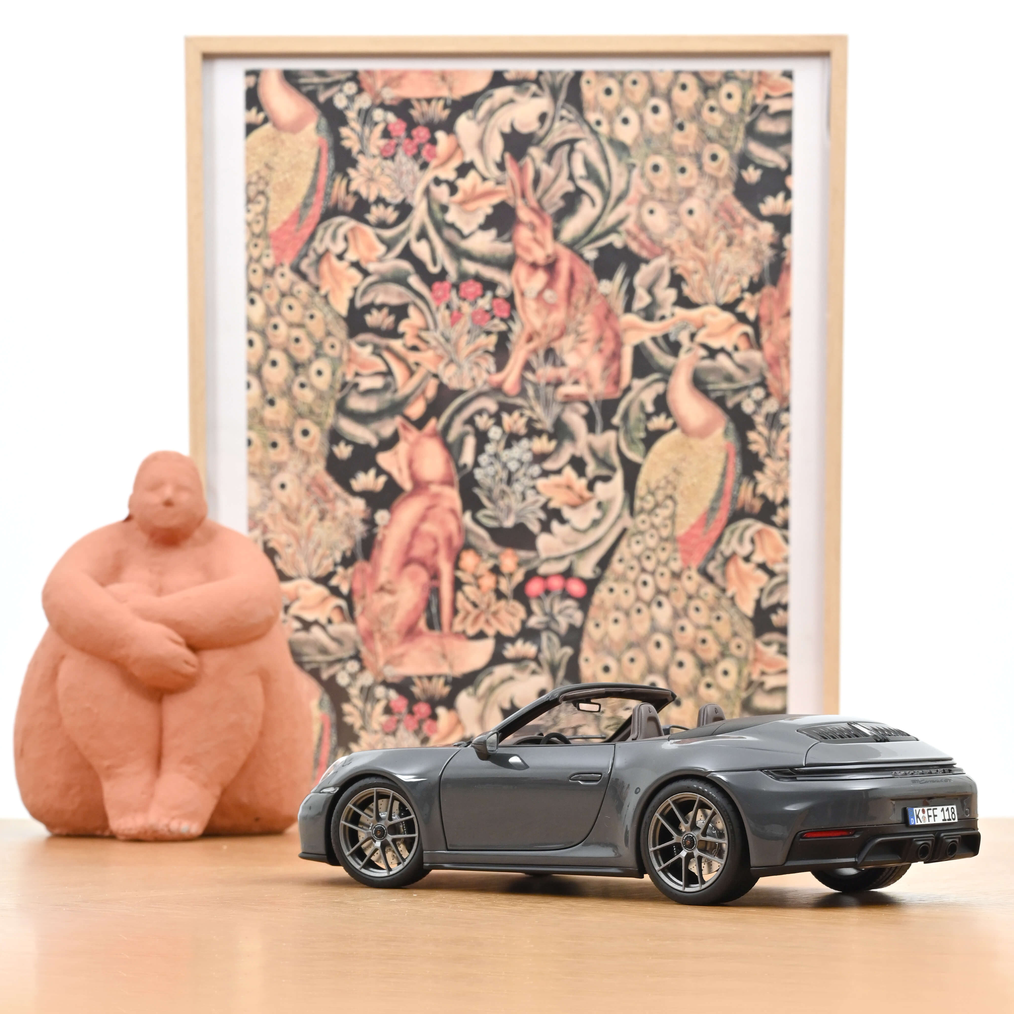 norev-porsche-911-carrera-cabriolet-2025-slate-grey-neo-1-18-200-pcs image 3