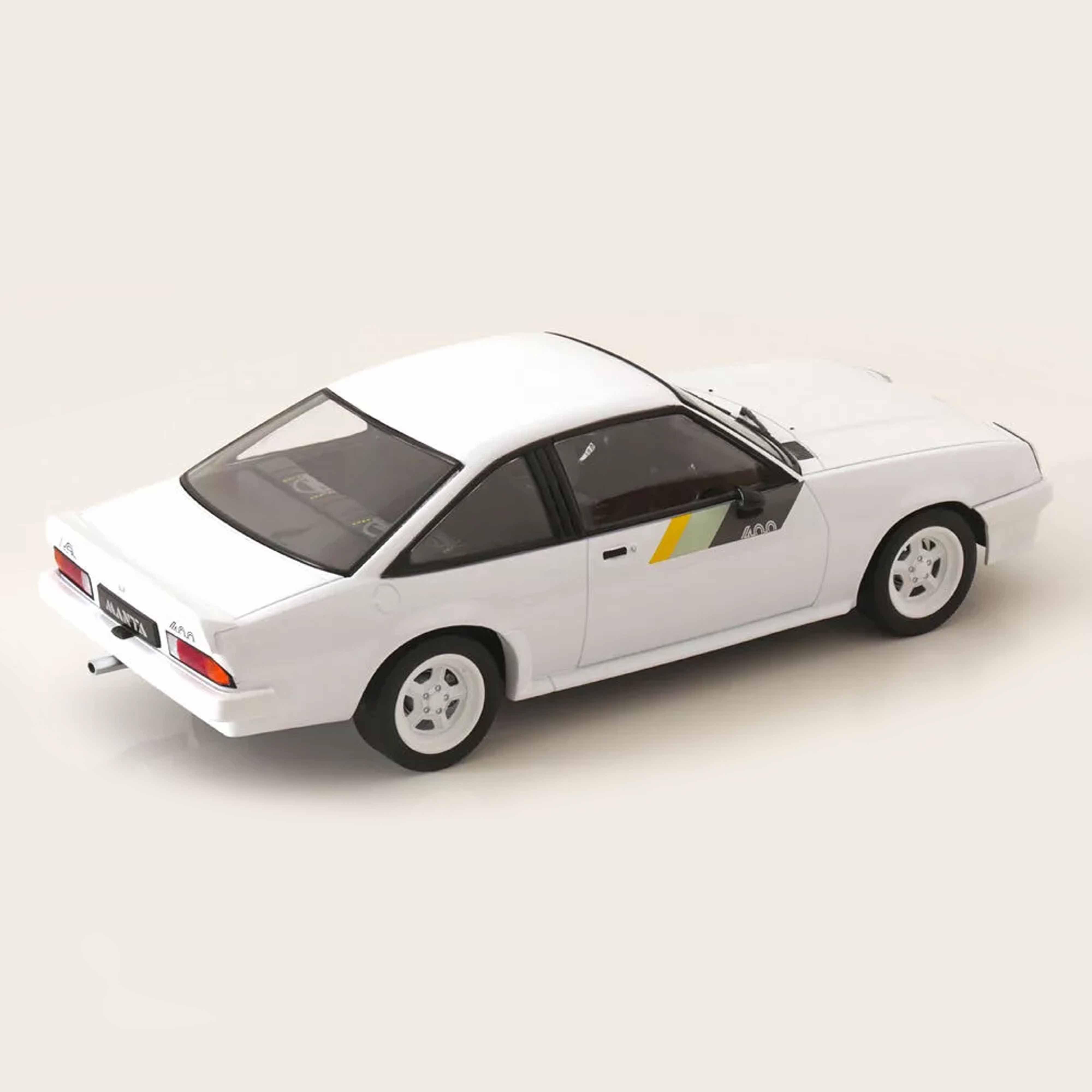 norev-opel-manta-400-1982-bianco-1-18-modellino-die-cast image 3
