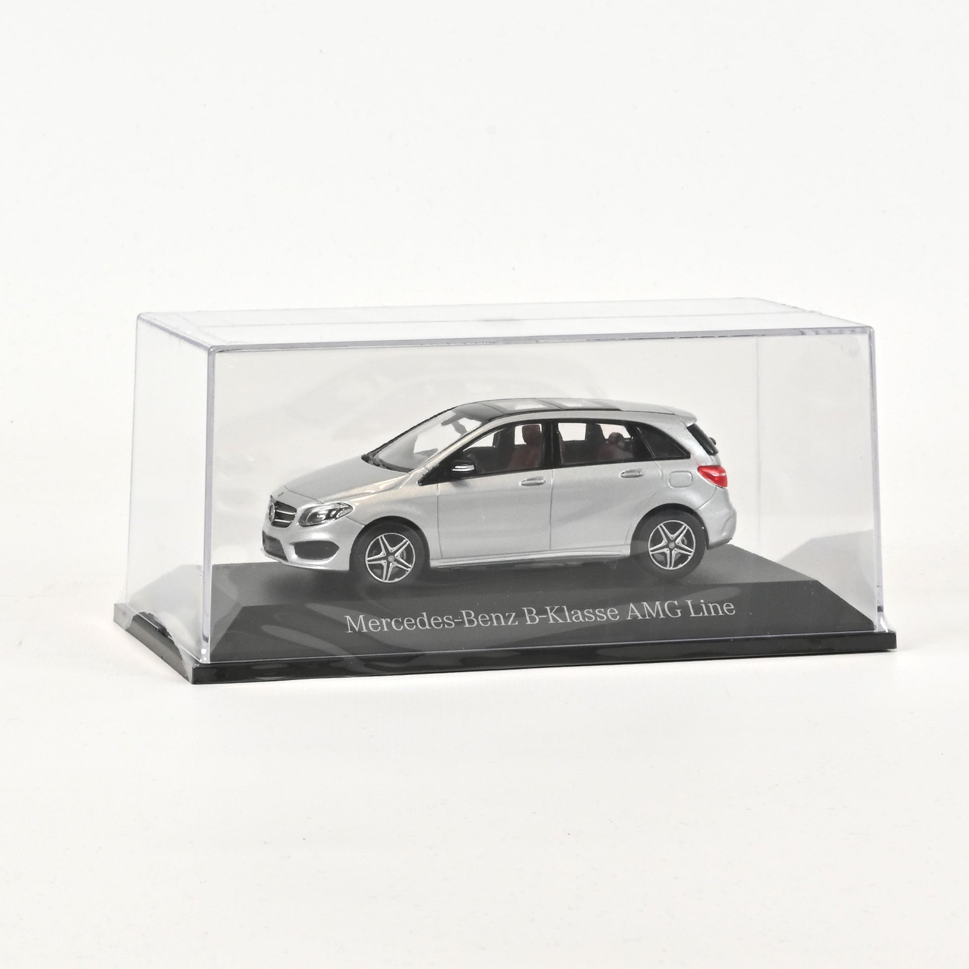norev-mercedes-benz-b-klasse-amg-2015-modellino-auto-1-43 image 1
