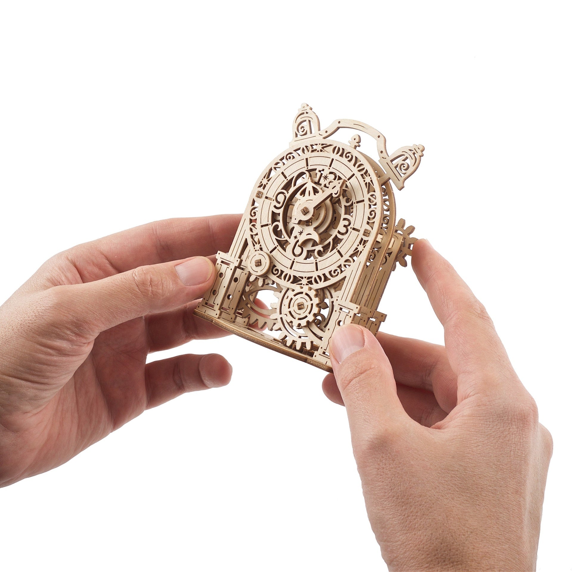 ugears-vintage-alarm-clock-modello-meccanico-sveglia-vintage-in-legno image 4
