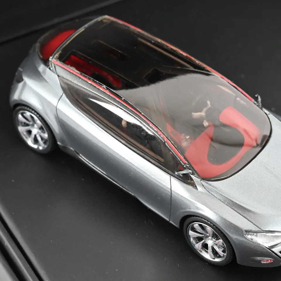 norev-coffret-megane-cc-modellino-auto-1-43 image 1