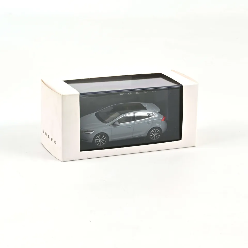 norev-volvo-v40-bleu-amazone-1-43-modellino-auto-die-cast image 1