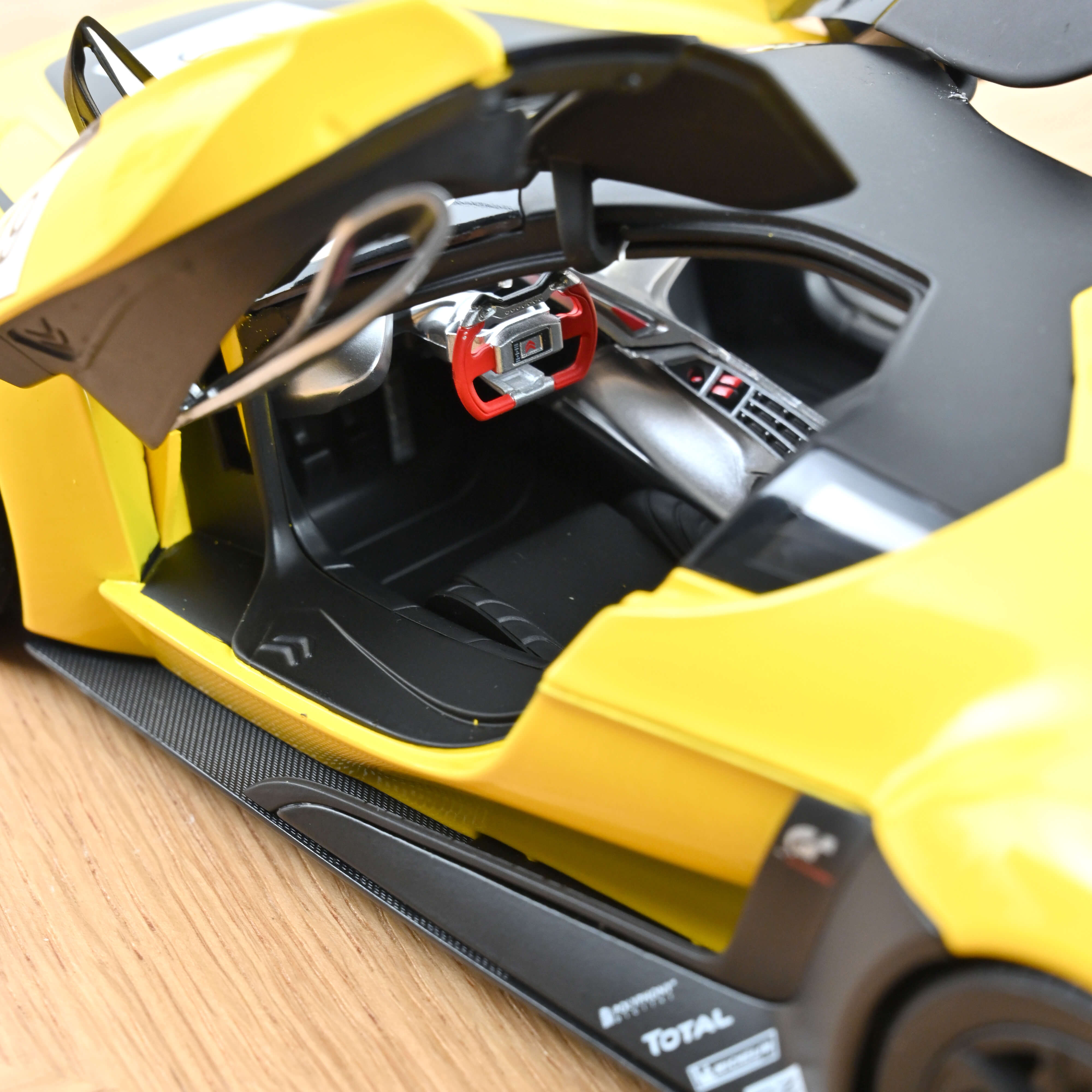 norev-gt-by-citro-n-concept-car-2008-1-18-gialla-e-nera-edizione-200-pz image 5