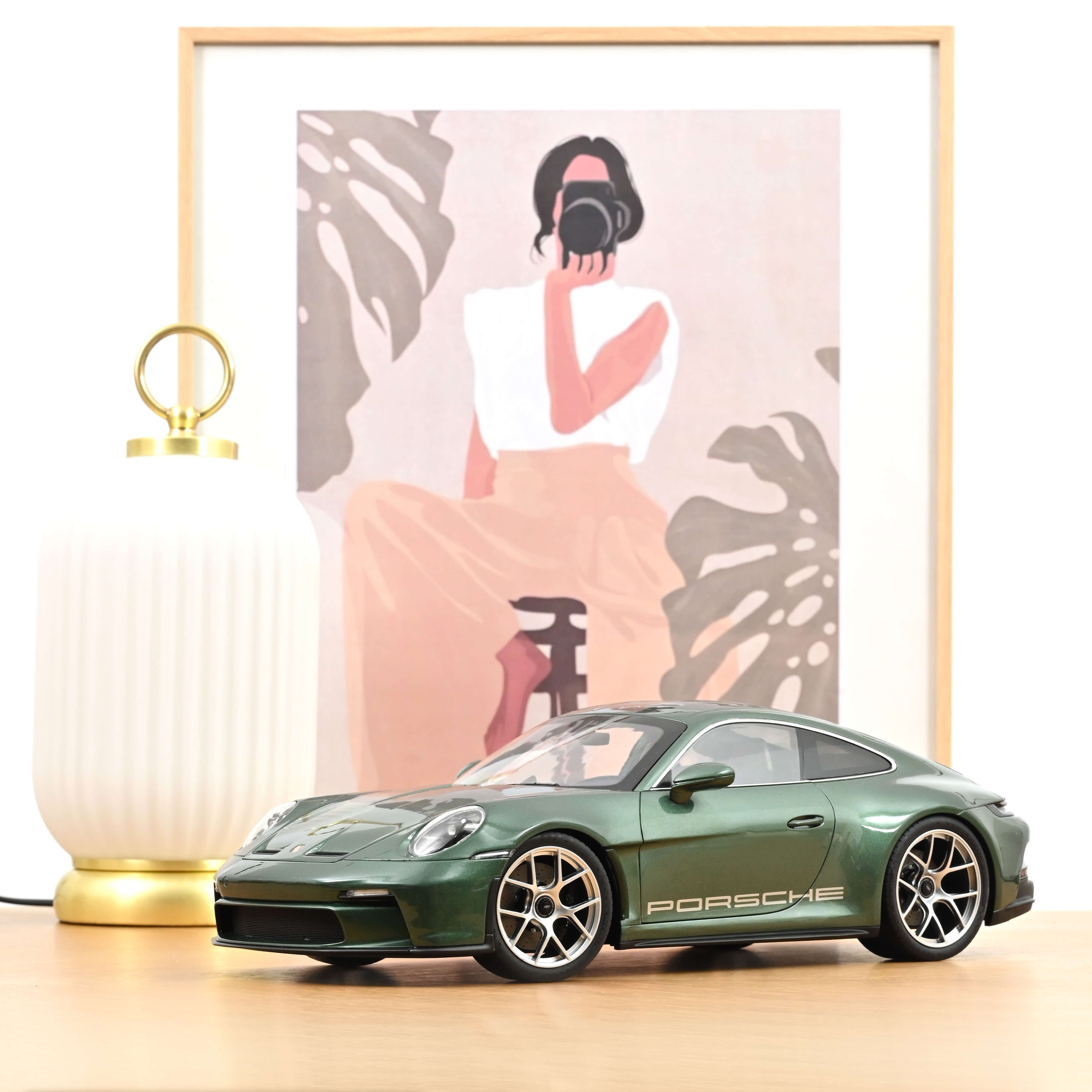 norev-porsche-911-s-t-2023-verde-malachite-metallizzato-1-12-jet-car image 1