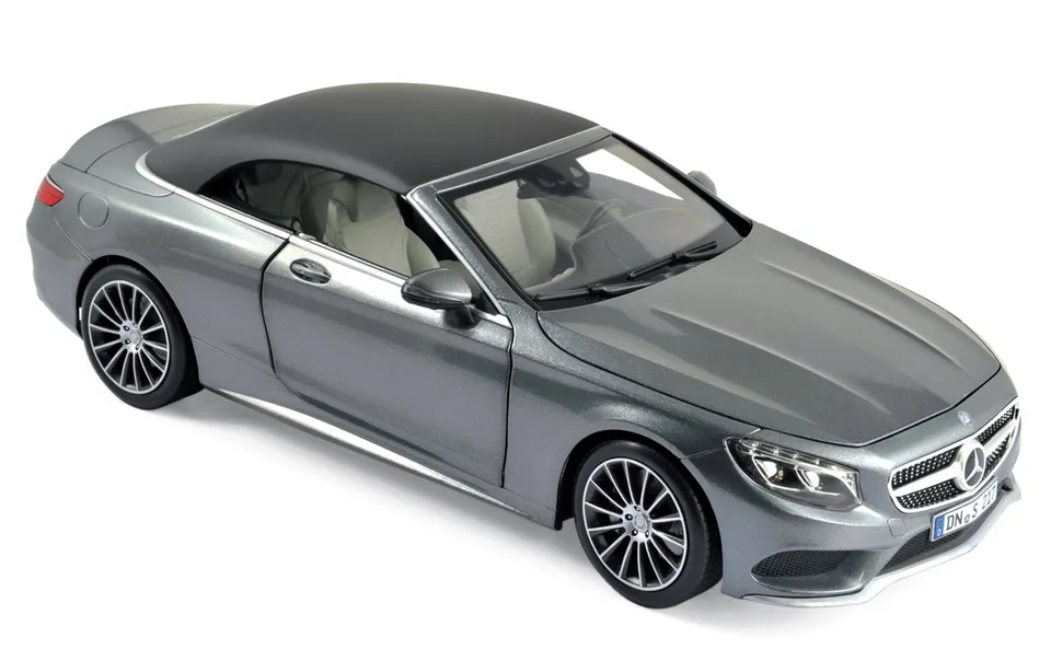 norev-mercedes-benz-classe-s-cabrio-2015-grigio-metallizzato-modellino-1-18 image 1