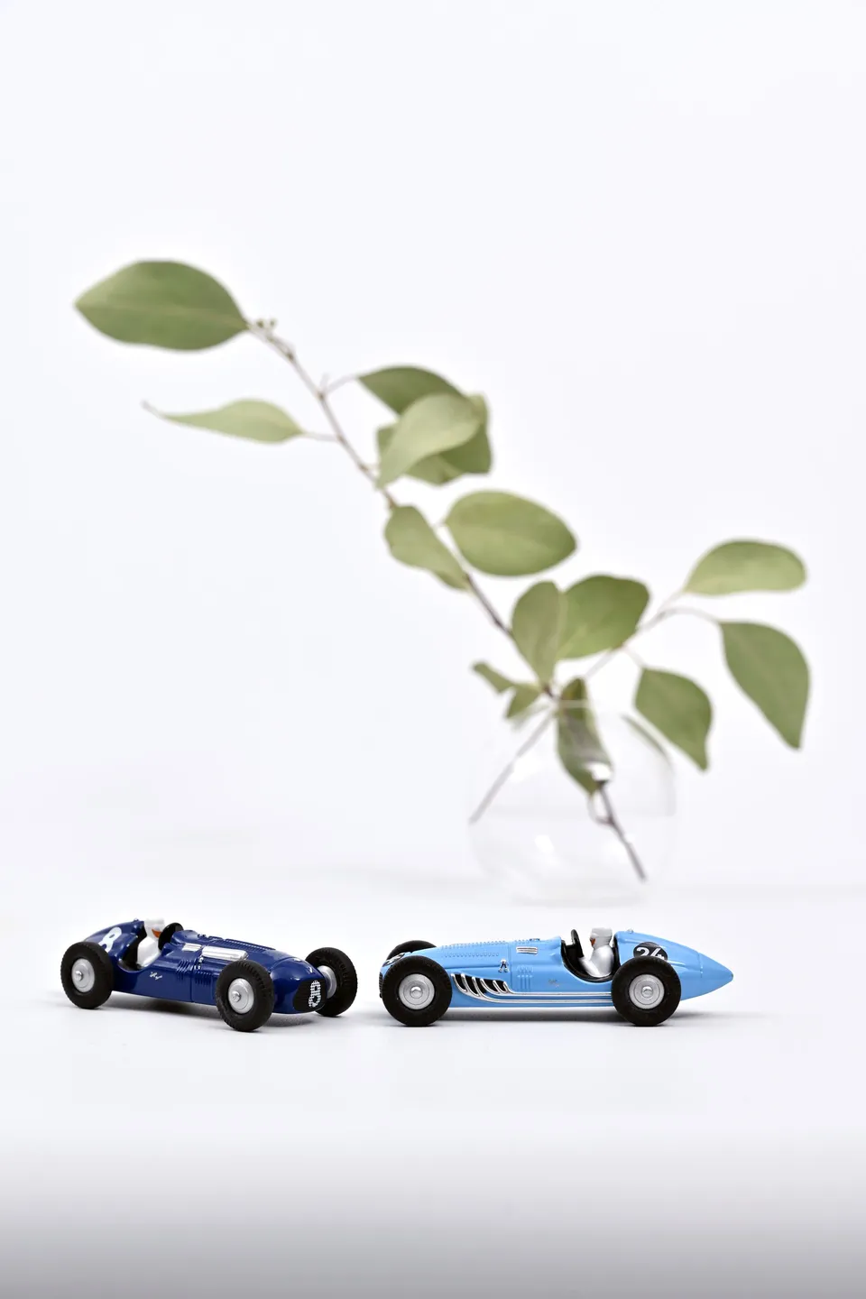 norev-talbot-lago-t26c-1950-n-8-georges-grignard-modellino-auto-1-43-2 image 1