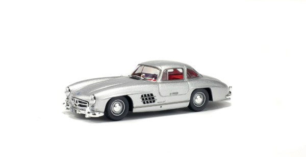 solido-mercedes-benz-300sl-gullwing-1954-modellino-die-cast-1-43 image 1