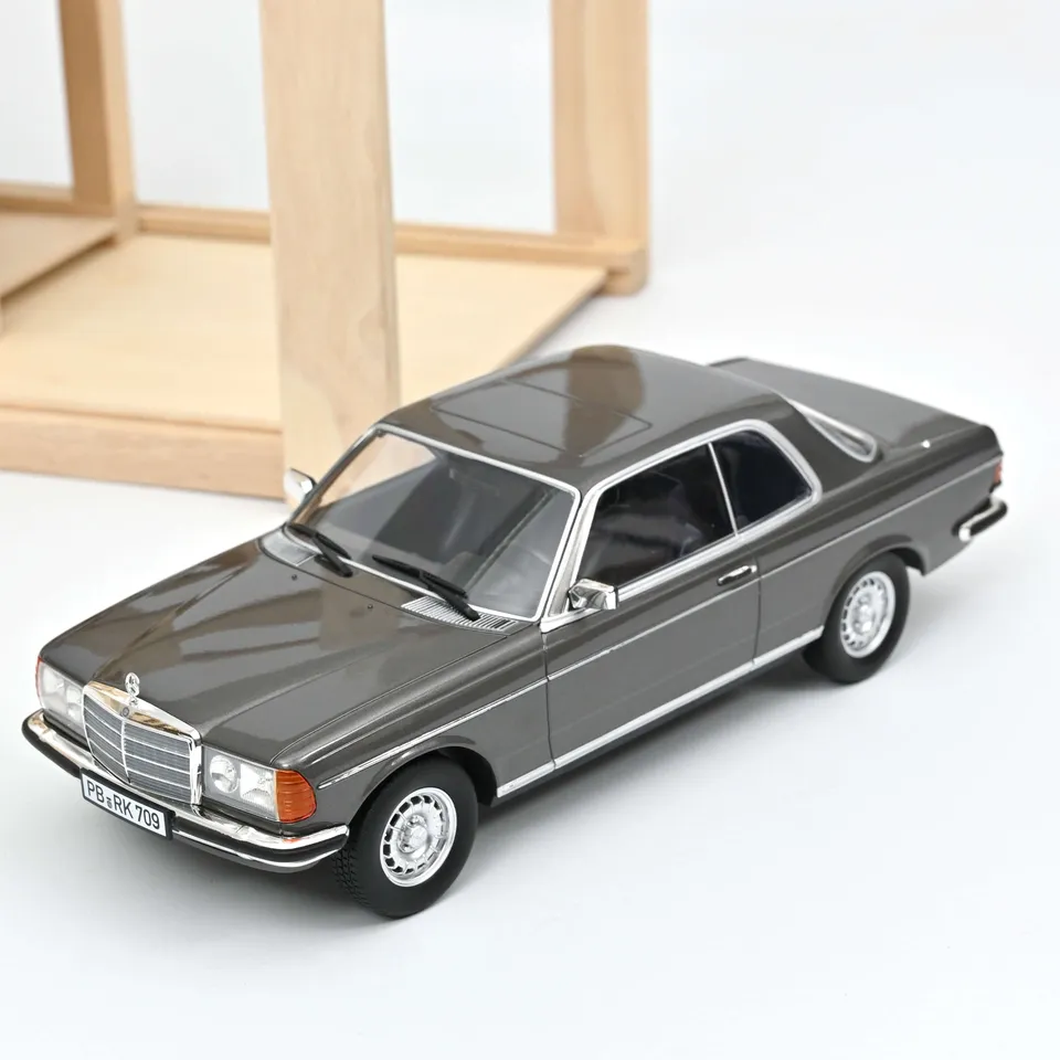 norev-mercedes-benz-280-ce-1980-modellino-auto-1-18-antracite-metallizzato image 1
