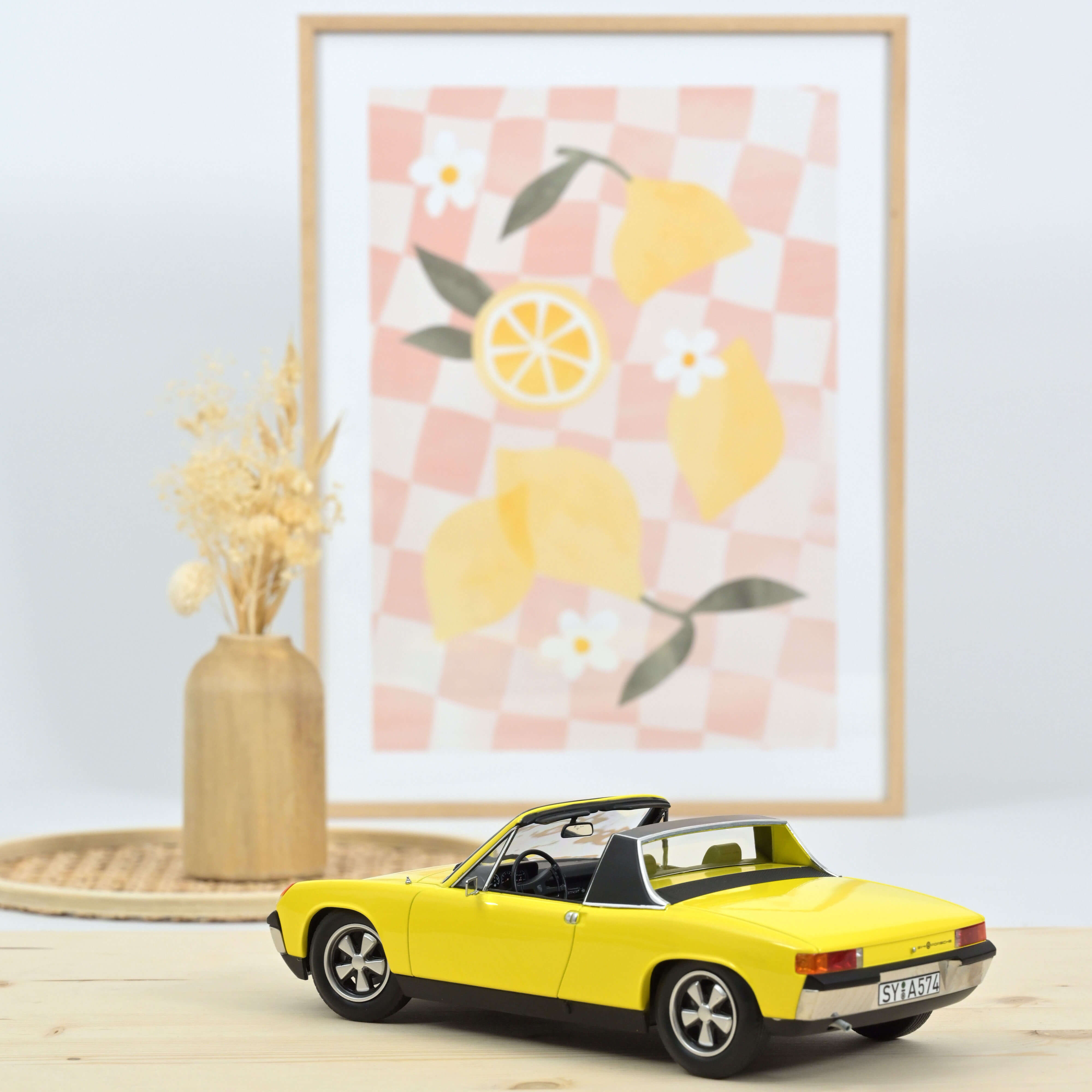 norev-vw-porsche-914-6-1973-1-18-giallo image 3