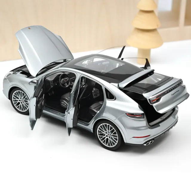 norev-porsche-cayenne-coup-turbo-2019-1-18-silver-200-pz image 1
