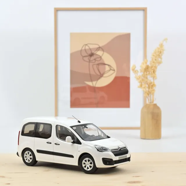 norev-citro-n-berlingo-2016-modellino-auto-1-18-bianco-esclusiva-online-100-pezz image 1