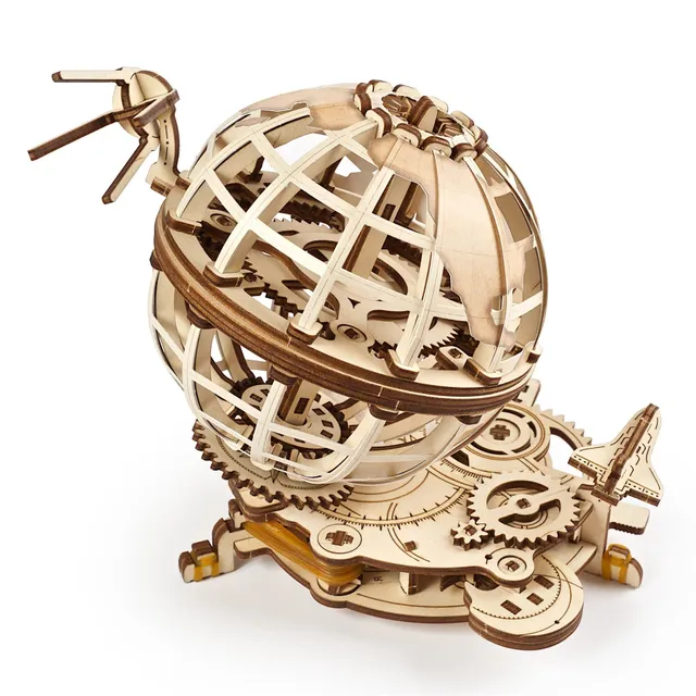 ugears-globus-mappamondo-meccanico-in-legno-con-rotazione-e-continenti-decorativ image 1